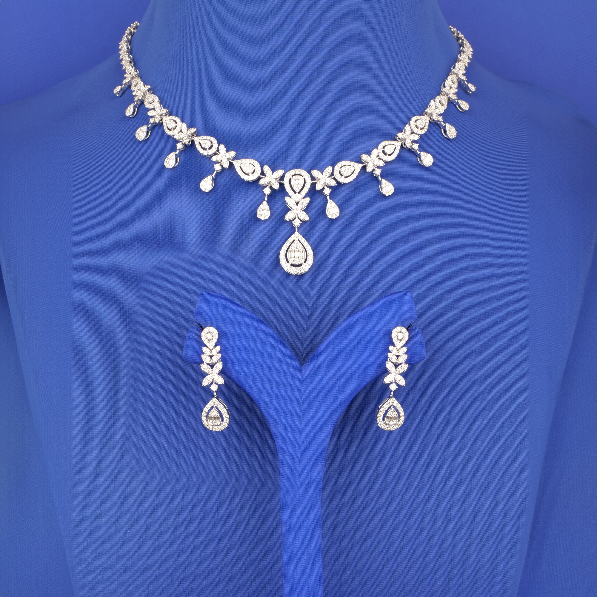 18K WG Diamond Necklace Earring Set