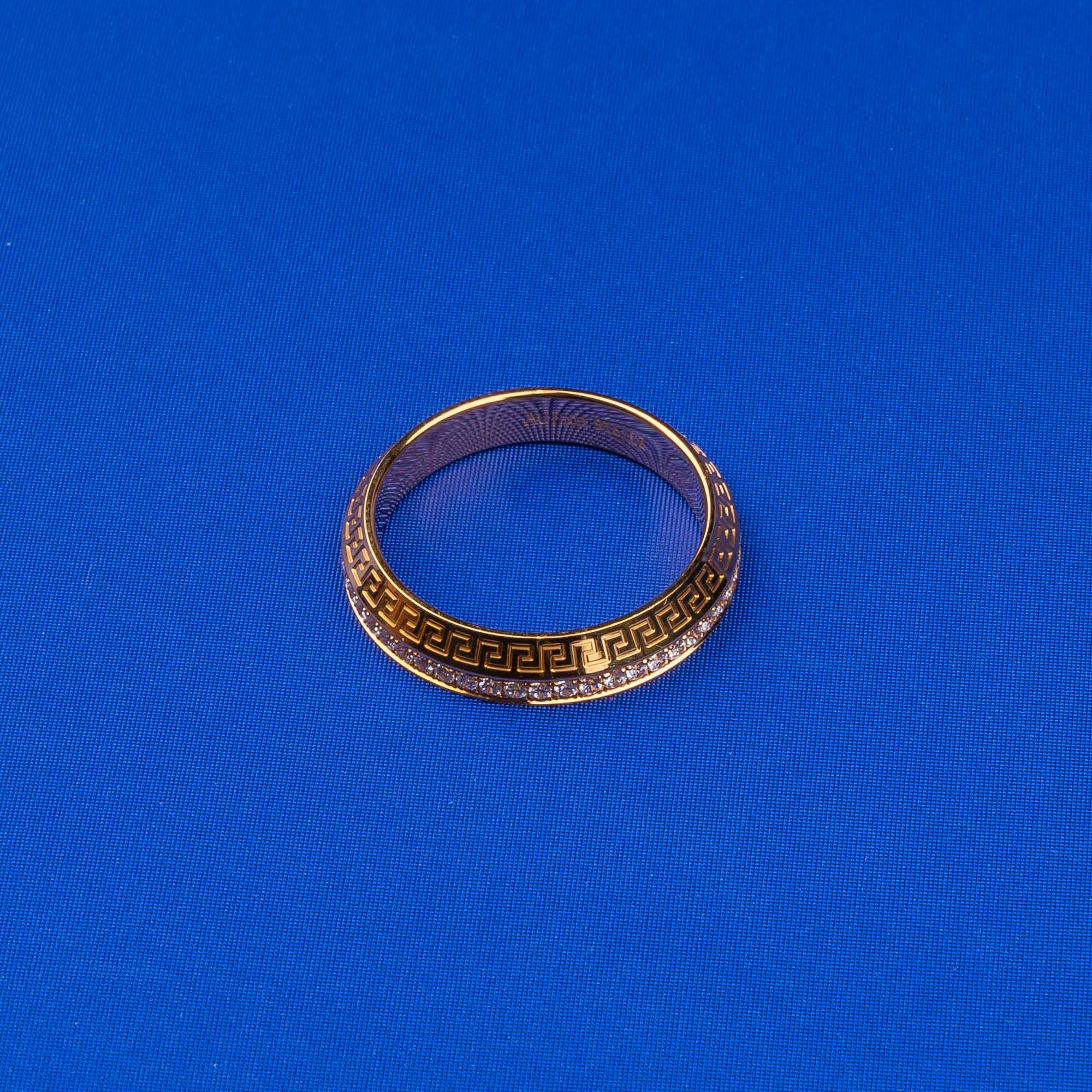 Sparkling Cubic Zirconia 22K Gold Ring