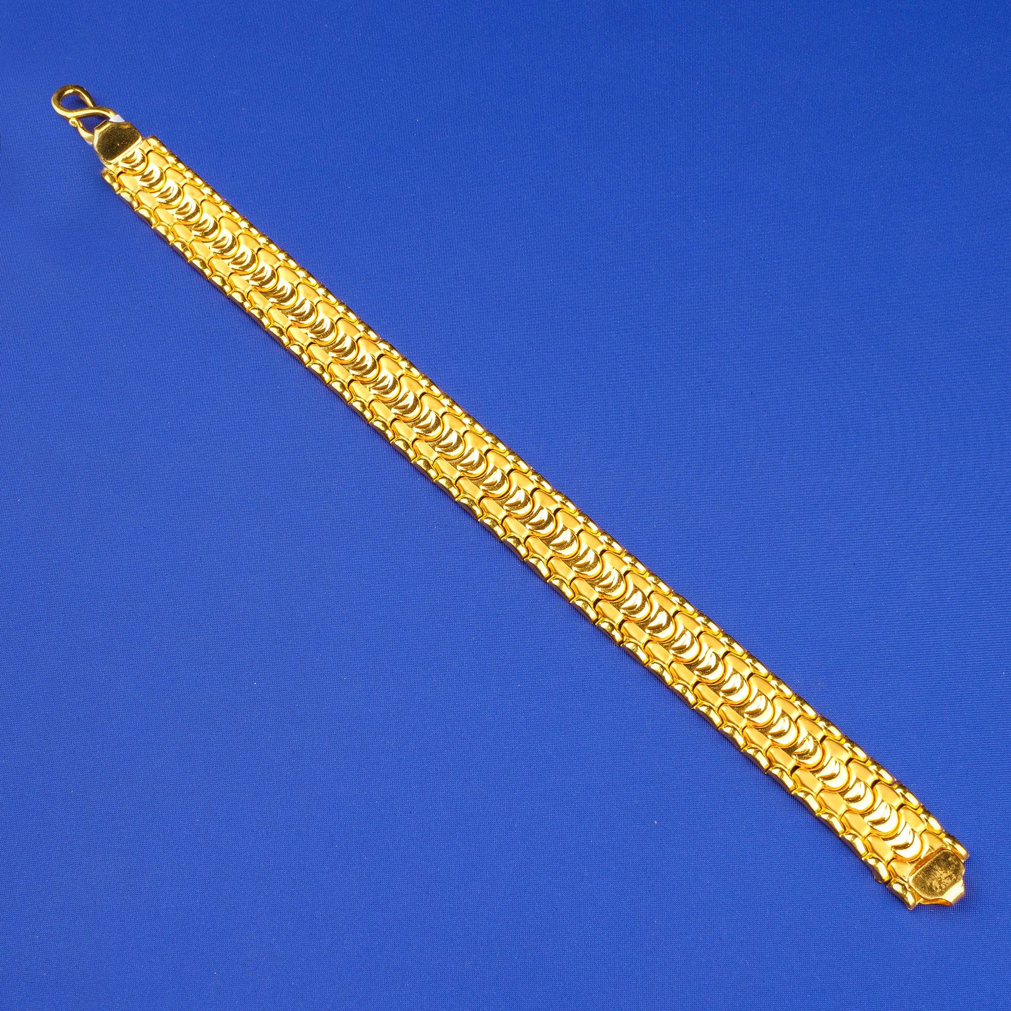 22K 'Fancy' Gold Bracelet