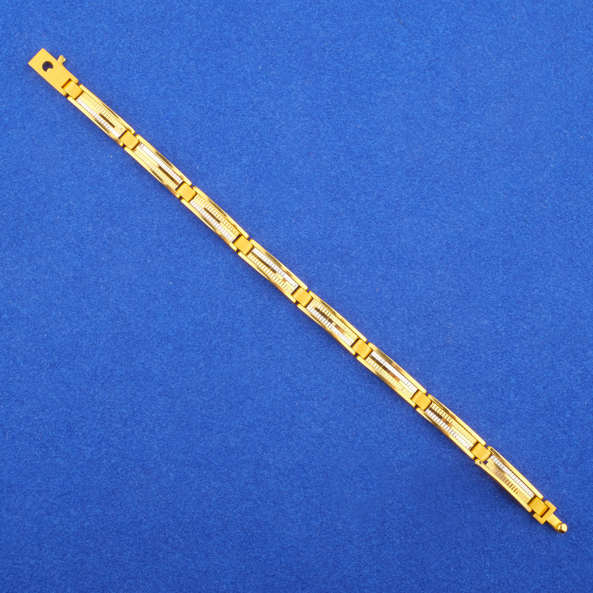 Twenty-Two Karat 'Fancy' Two-Tone Gold Bracelet