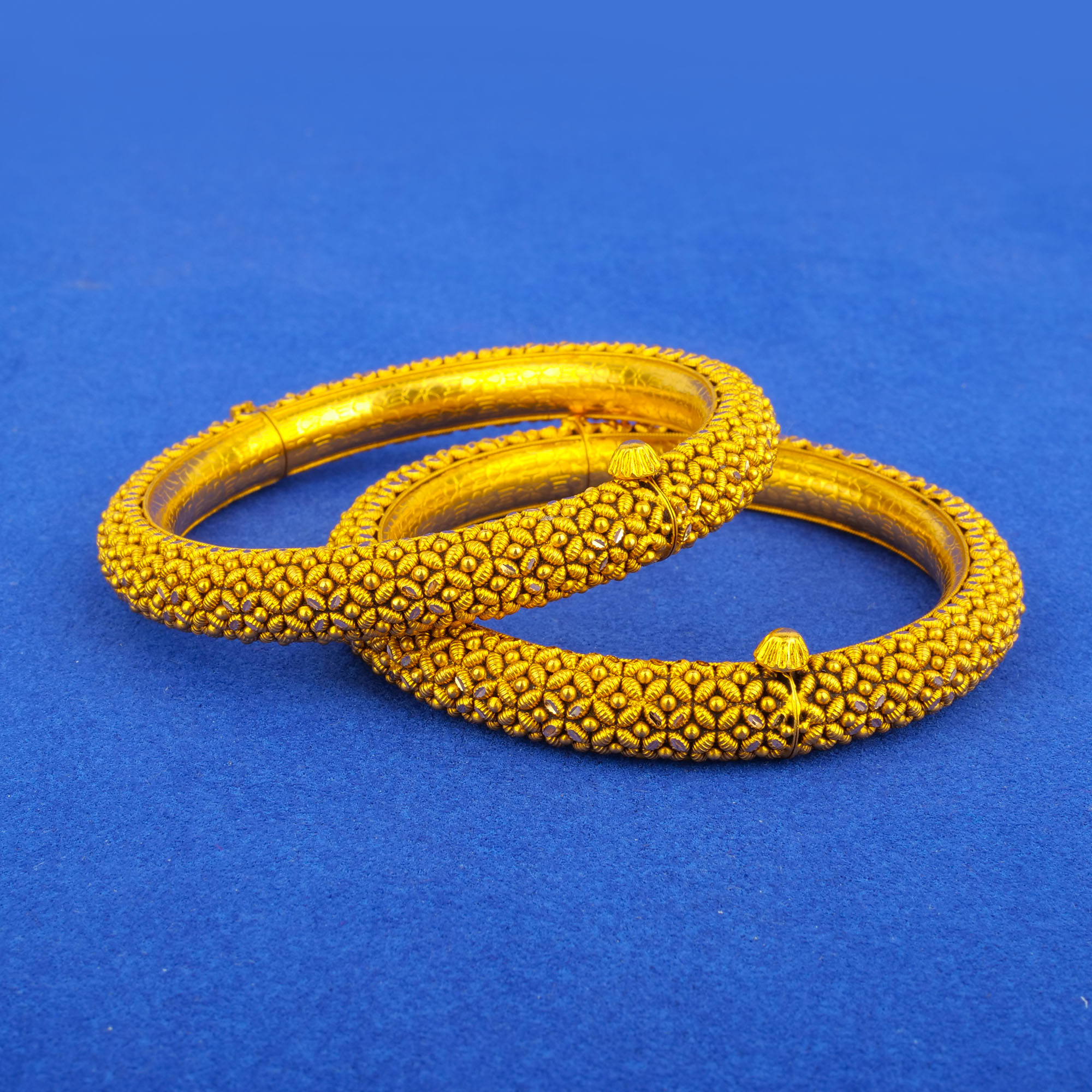 Twenty-Two Karat 'Antique' Gold Bangles/Kadas
