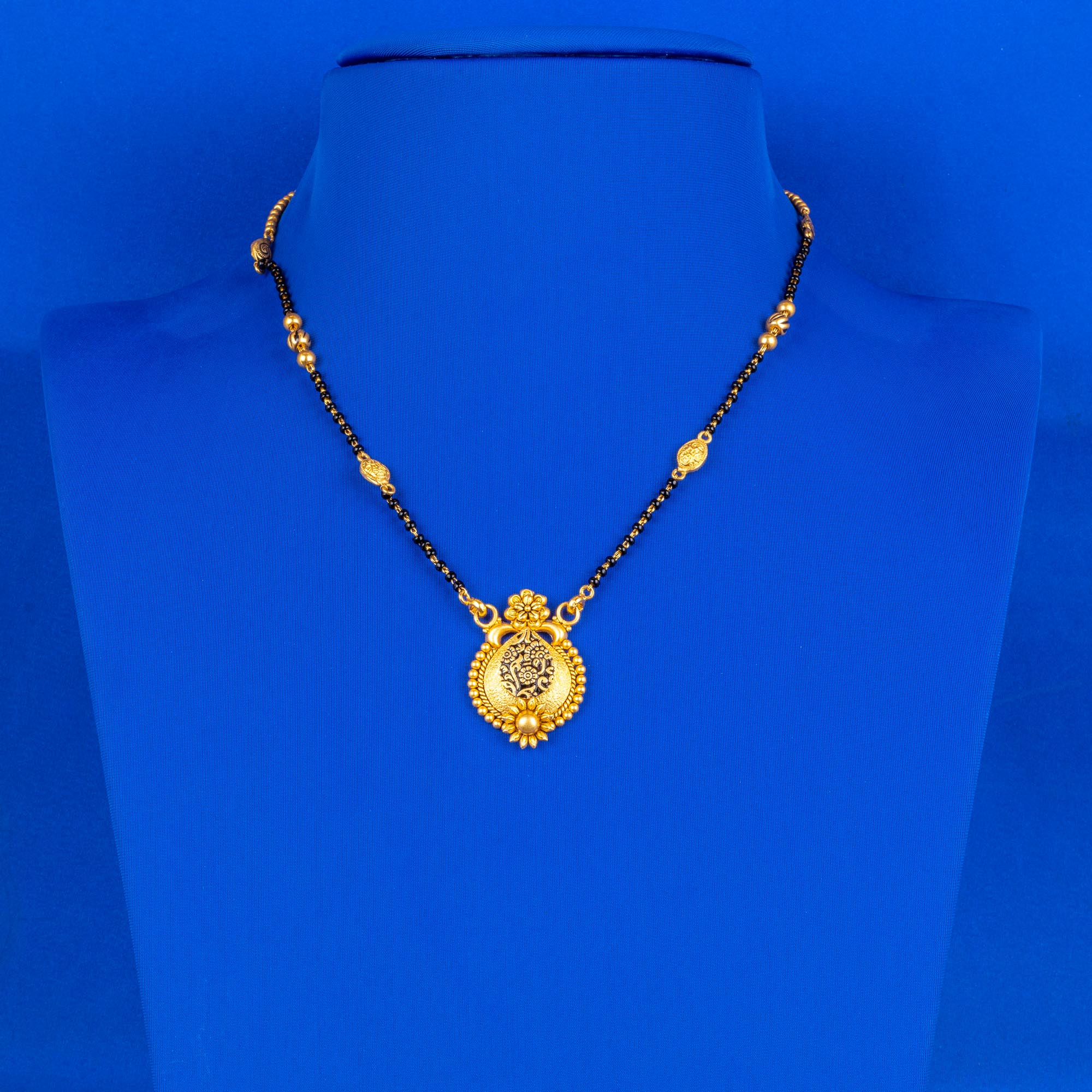 Regal Adornments: 22K Gold 'Antique' Mangalsutra Necklace