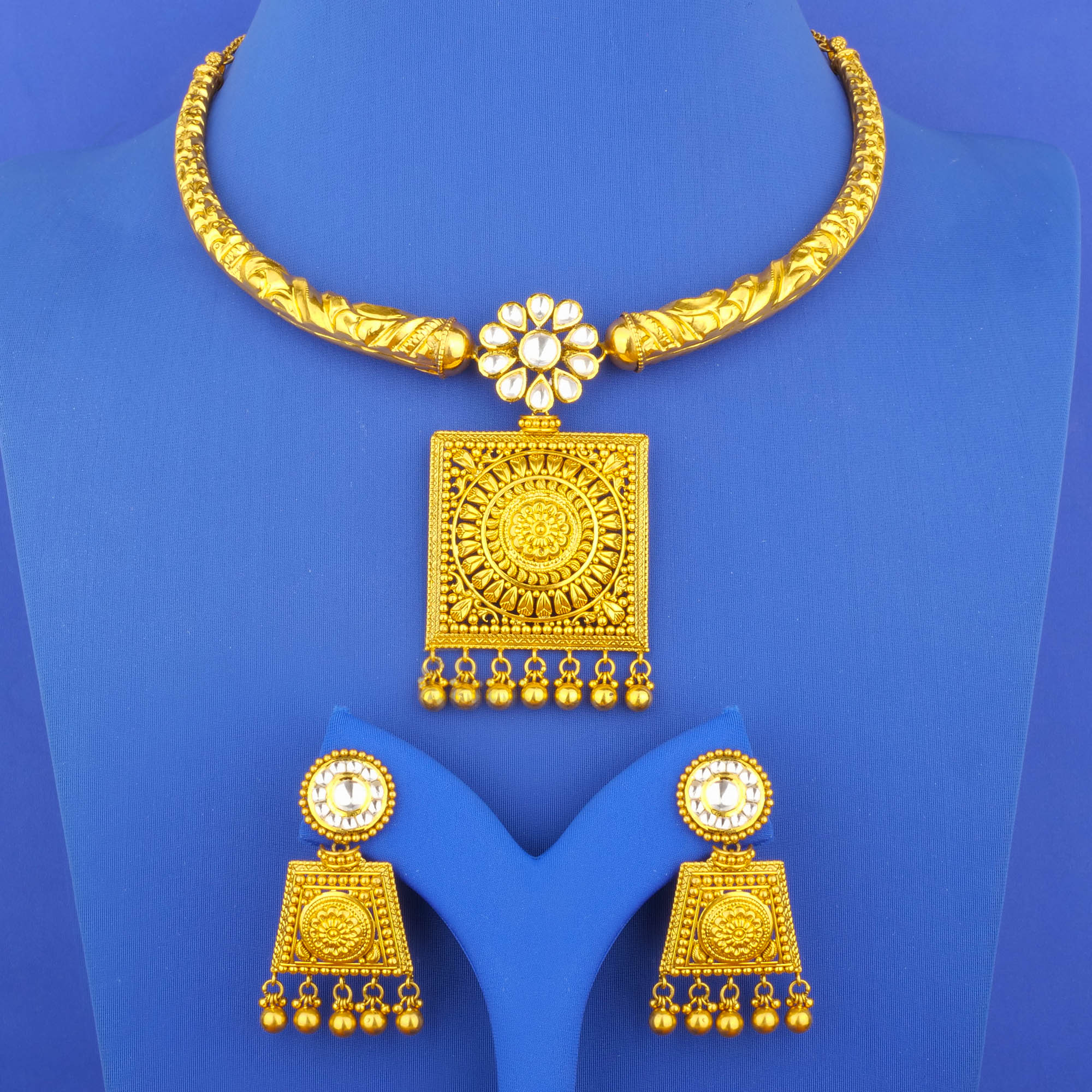 Twenty-Two Karat 'Antique' Kundan Necklace and Earrings Set