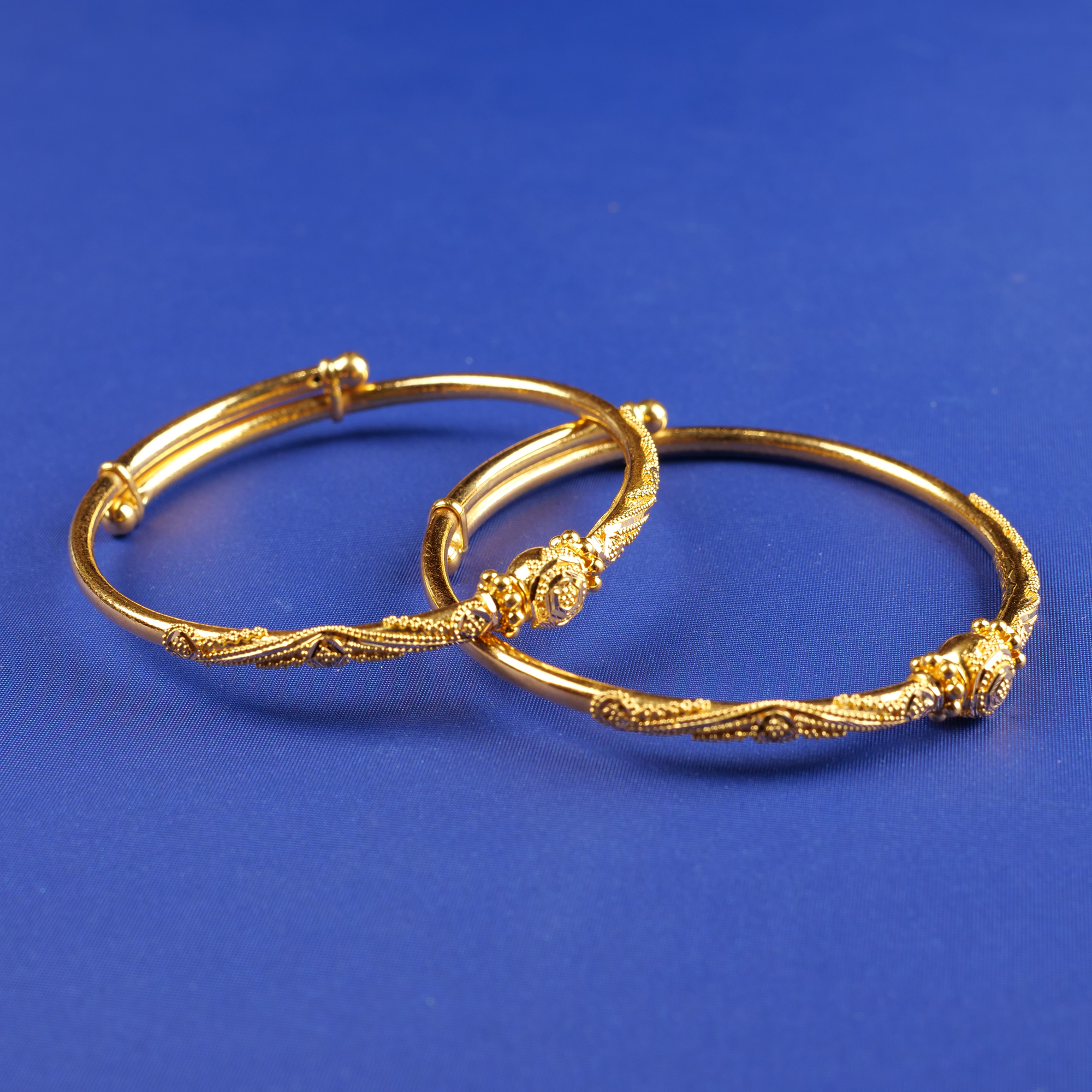 22K Baby Gold Bangle Pair