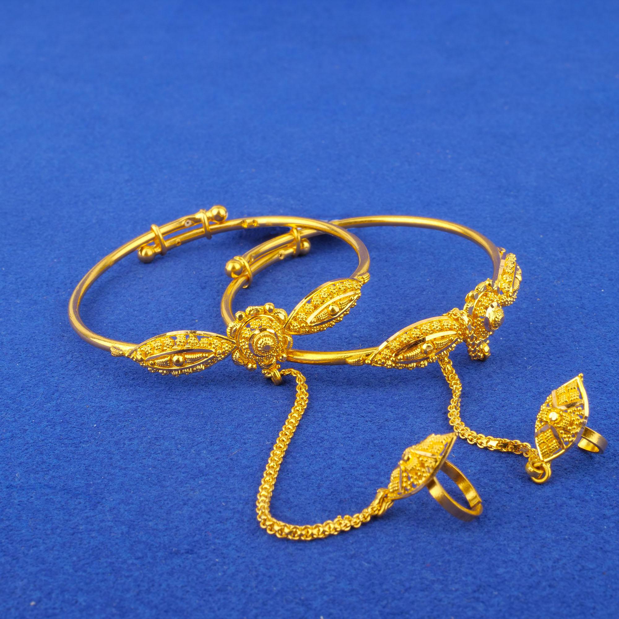 Twenty-Two Karat Baby Gold 'Adjustable' Bangle/Panja