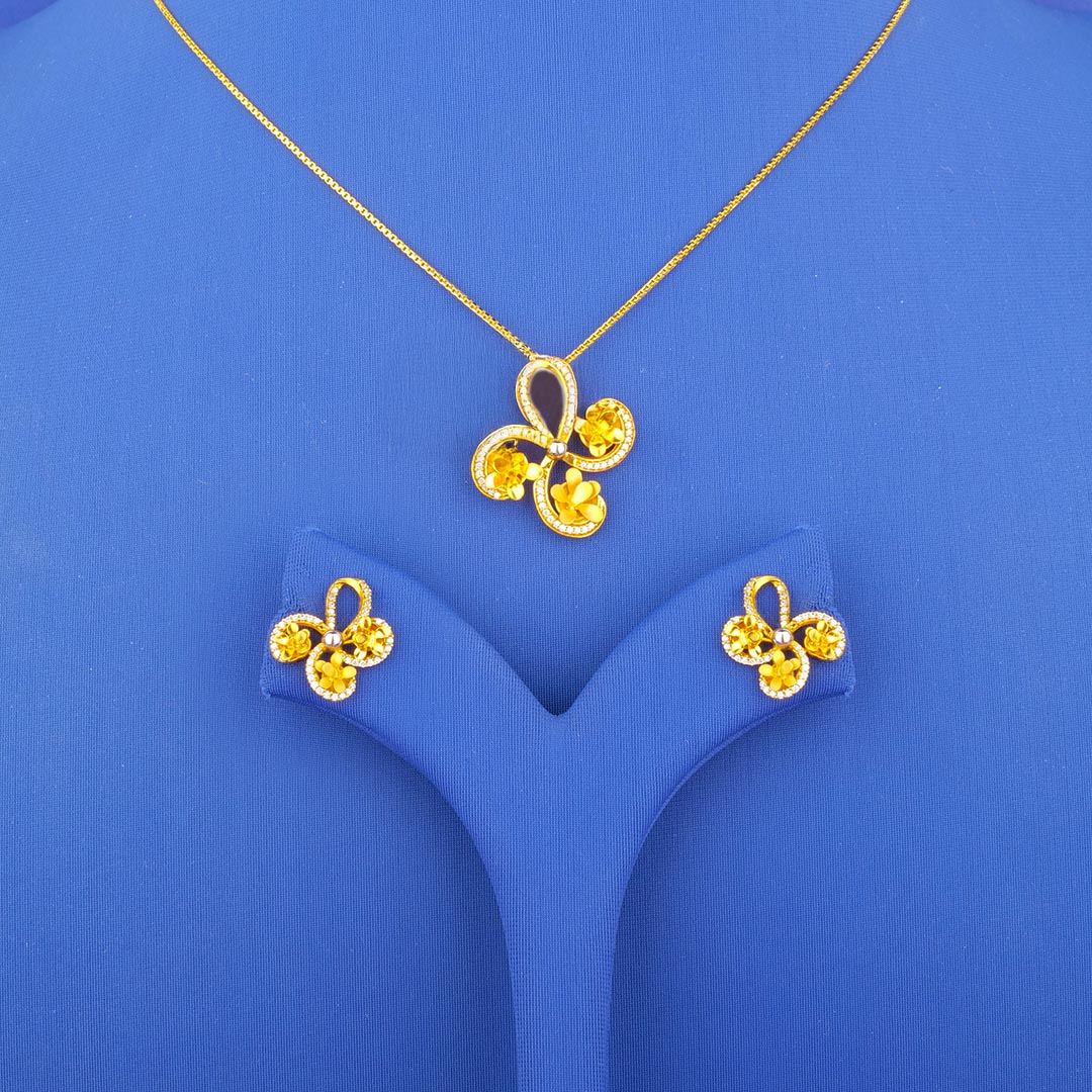 Twenty-Two Karat Gold Cubic Zirconia Pendant Earring Set (chain not included)