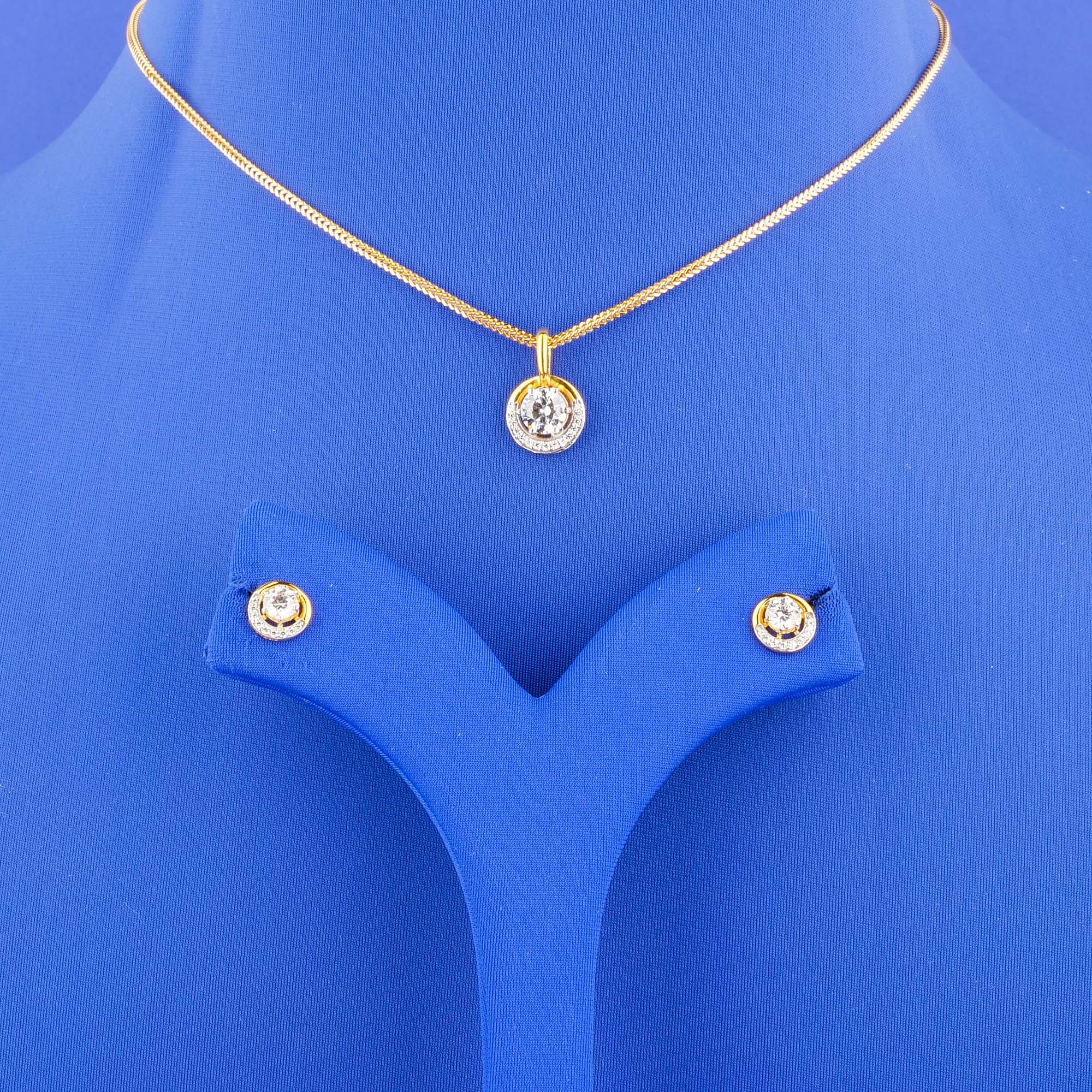 22K Gold Cubic Zirconia Pendant and Earring set (chain not included)