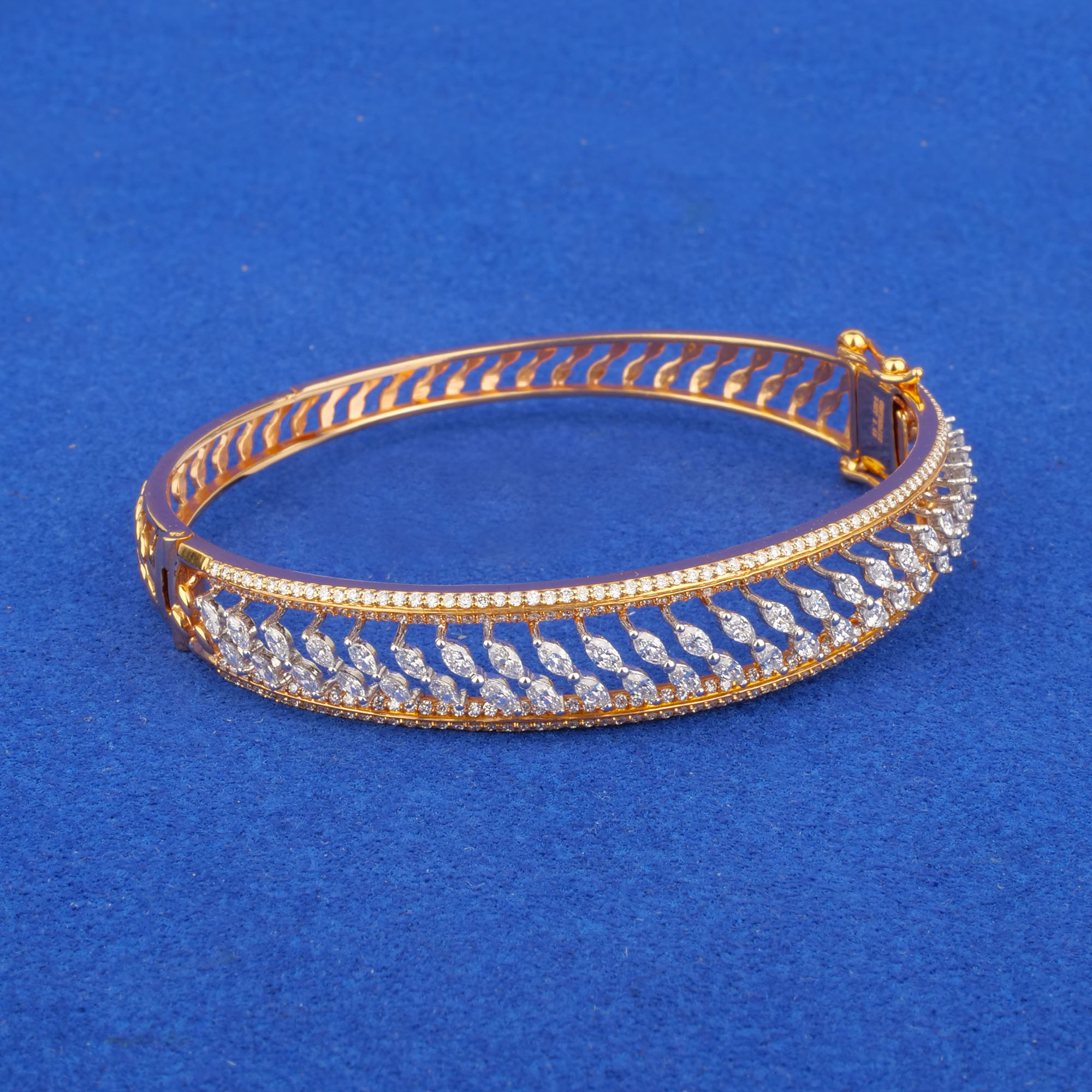 18K Rose Gold Diamond Bangle/Bracelet