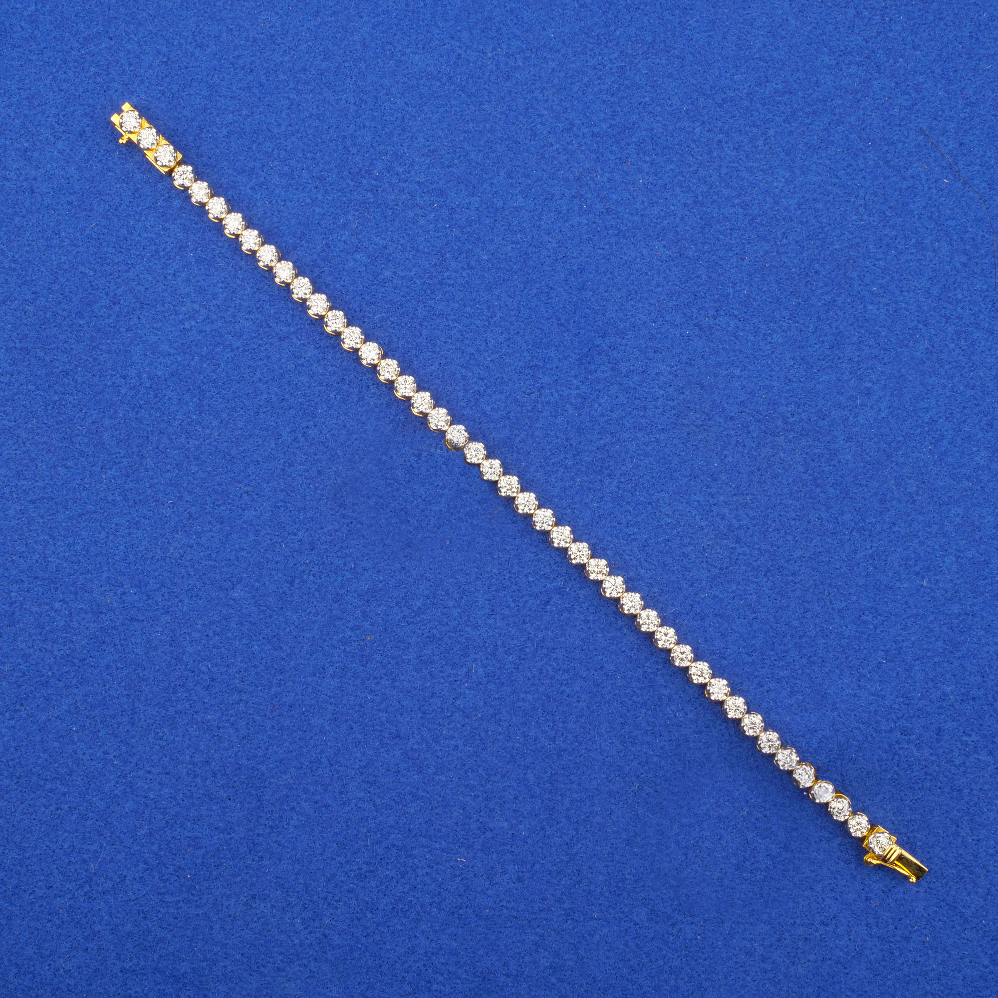 18K Yellow Gold Diamond Bracelet