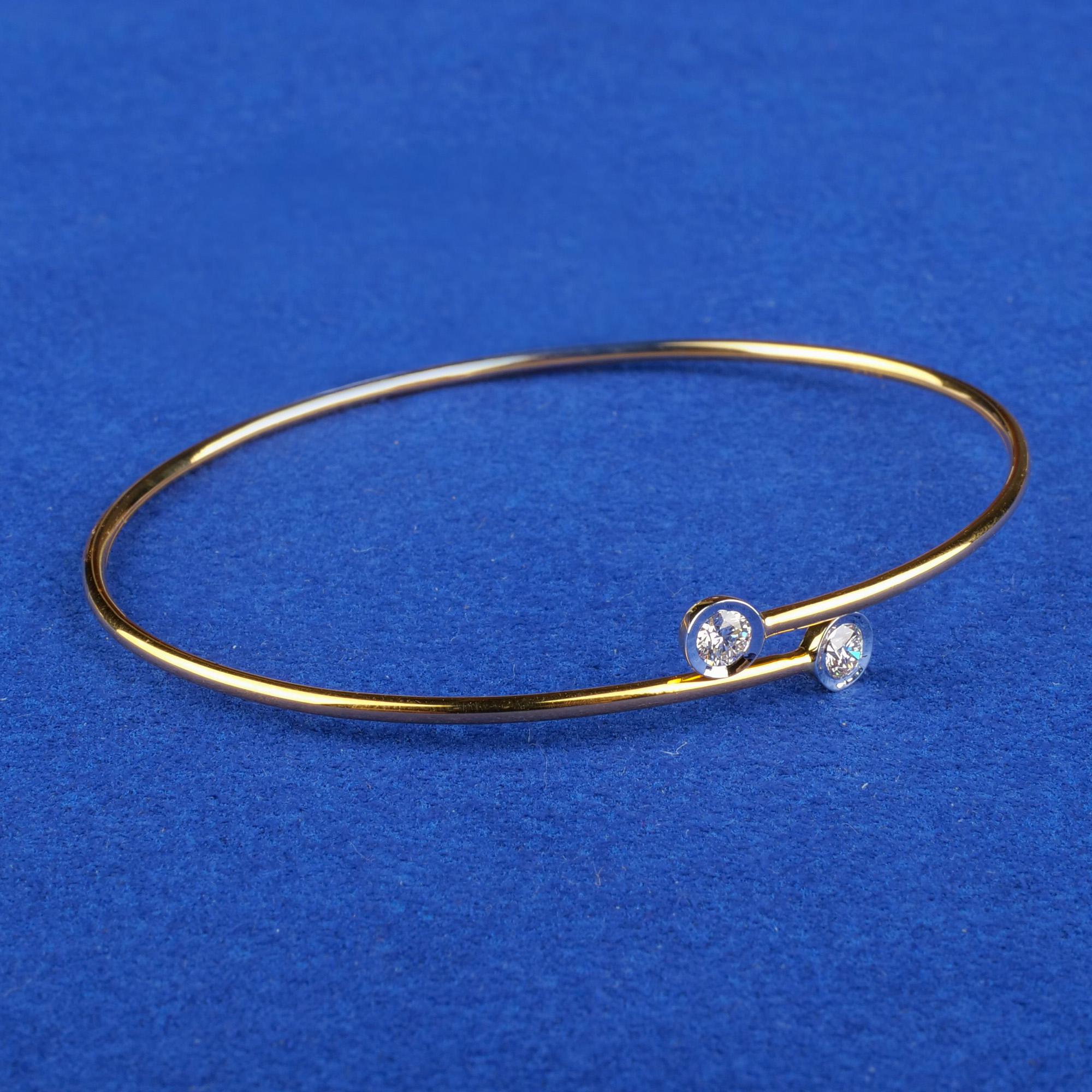 18K Yellow Gold Diamond Bangle/Bracelet