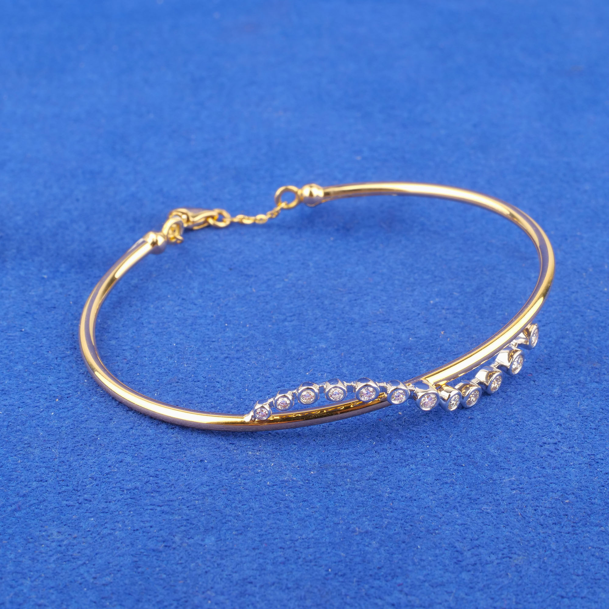 18K Yellow Gold & White Gold Diamond Bangle/Bracelet