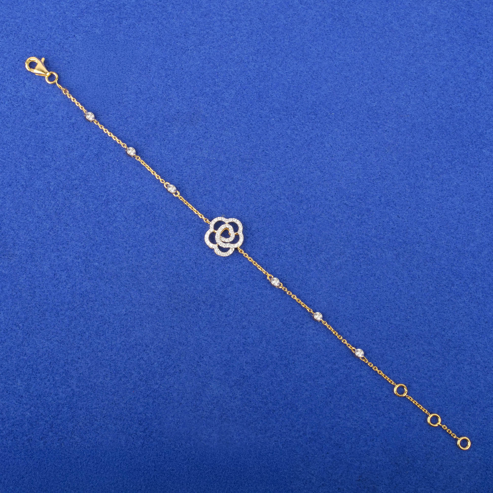 18K Yellow Gold Diamond 'Rose' Bracelet