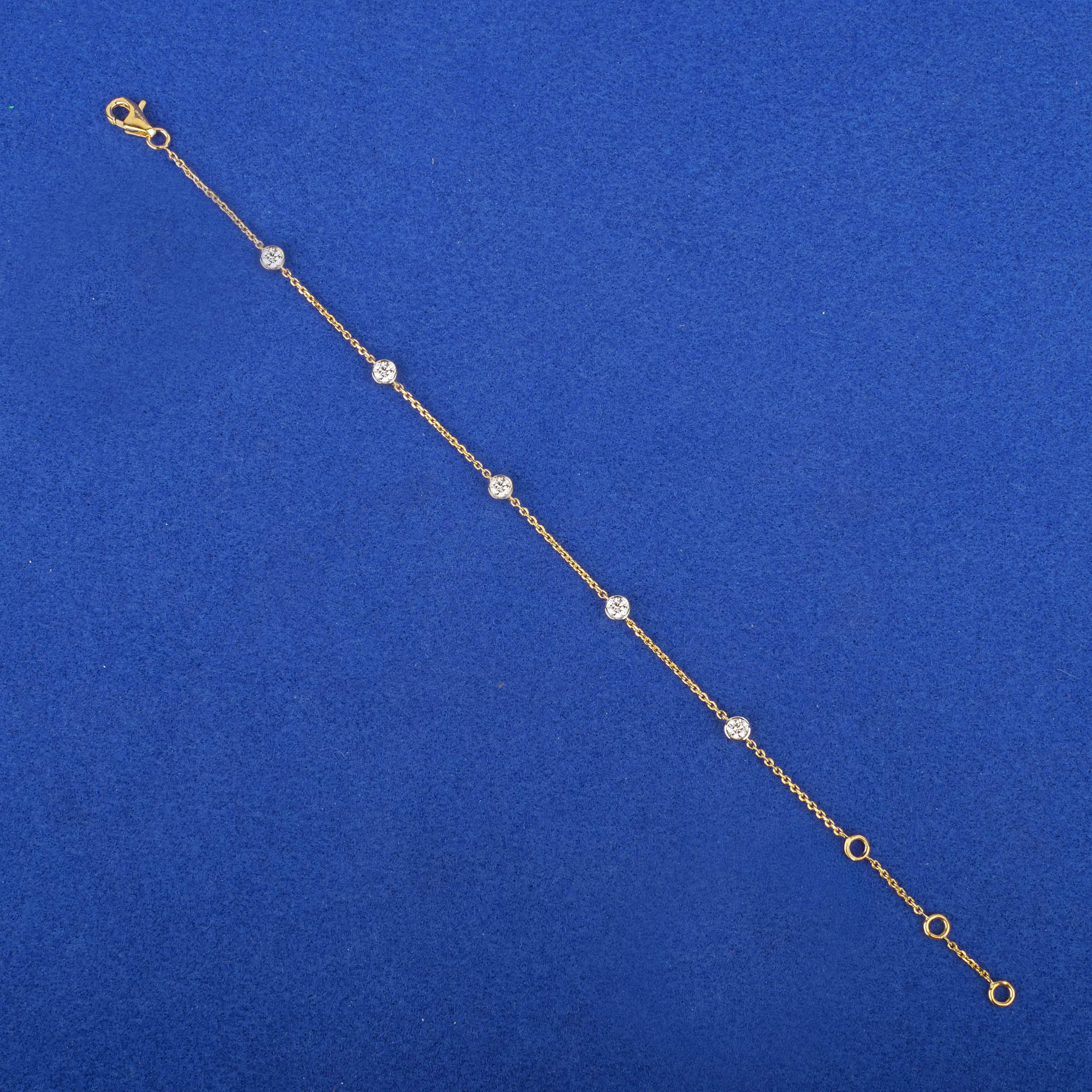 18K Yellow Gold Diamond Bracelet*