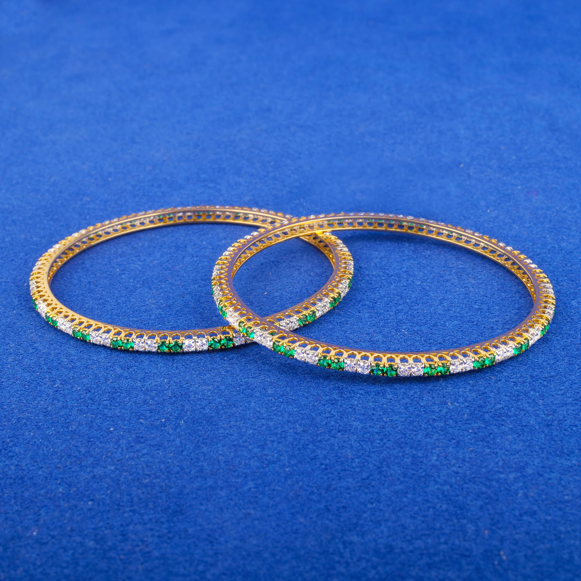 18K Yellow Gold Diamond Bangles w/ Green Onyx