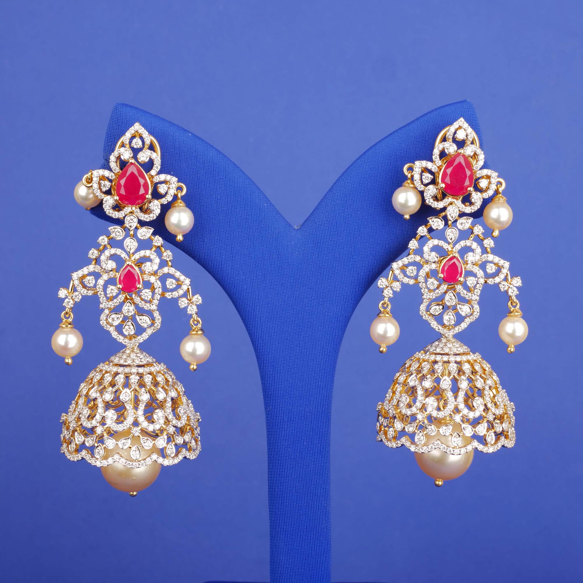 18K Yellow Gold Diamond 'Jhumka' Earrings