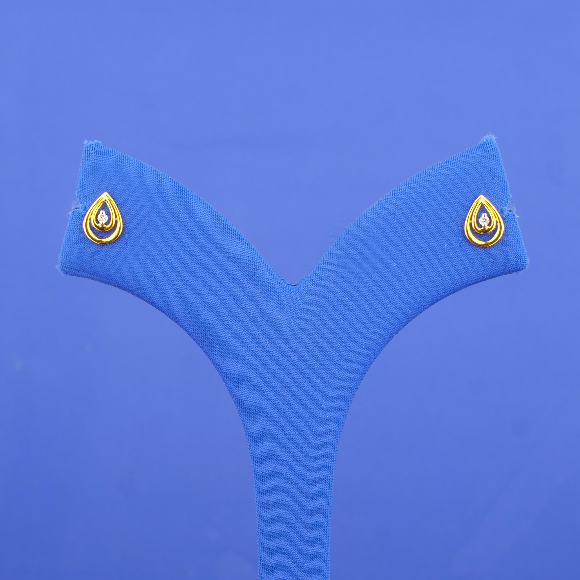 18K Yellow Gold Baby Diamond Earrings