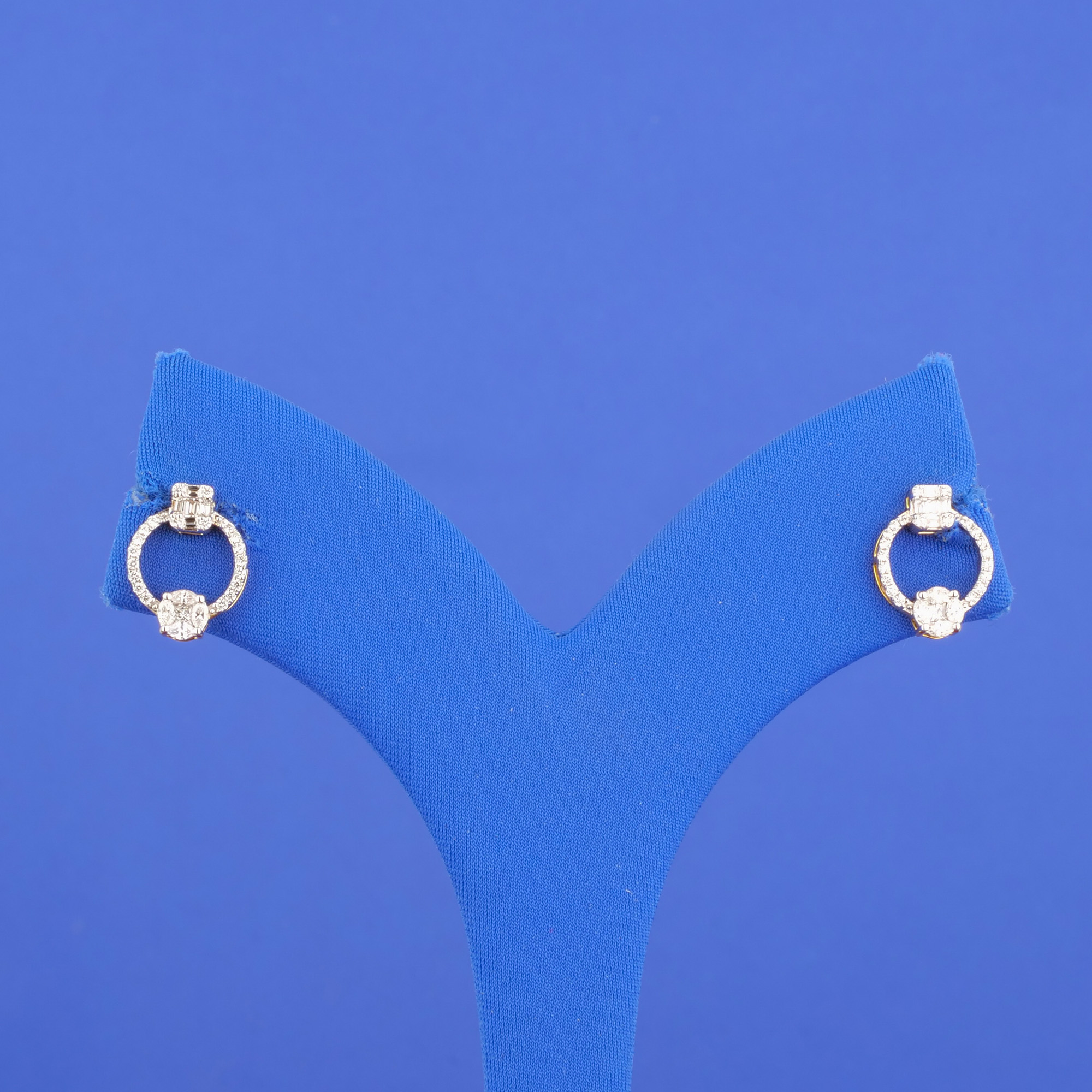 18K Yellow Gold Diamond Earrings