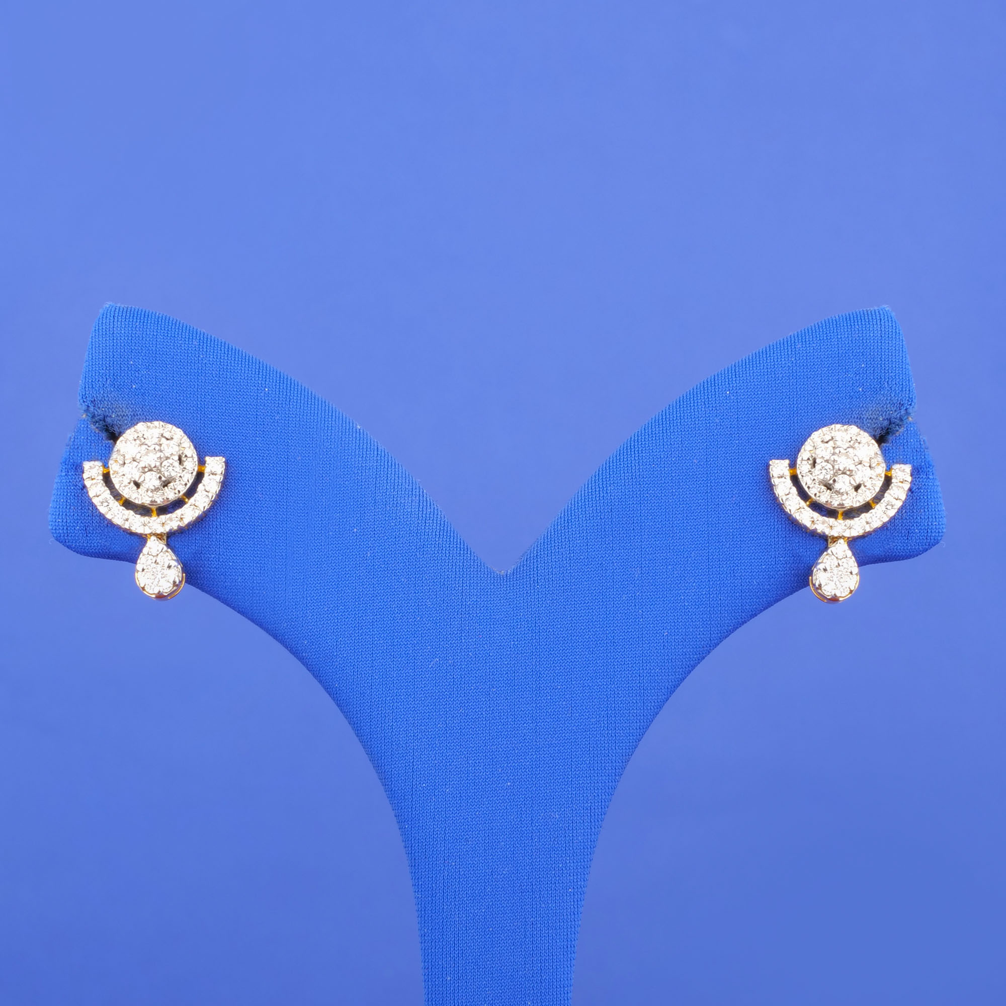 18K Yellow Gold Diamond Earrings