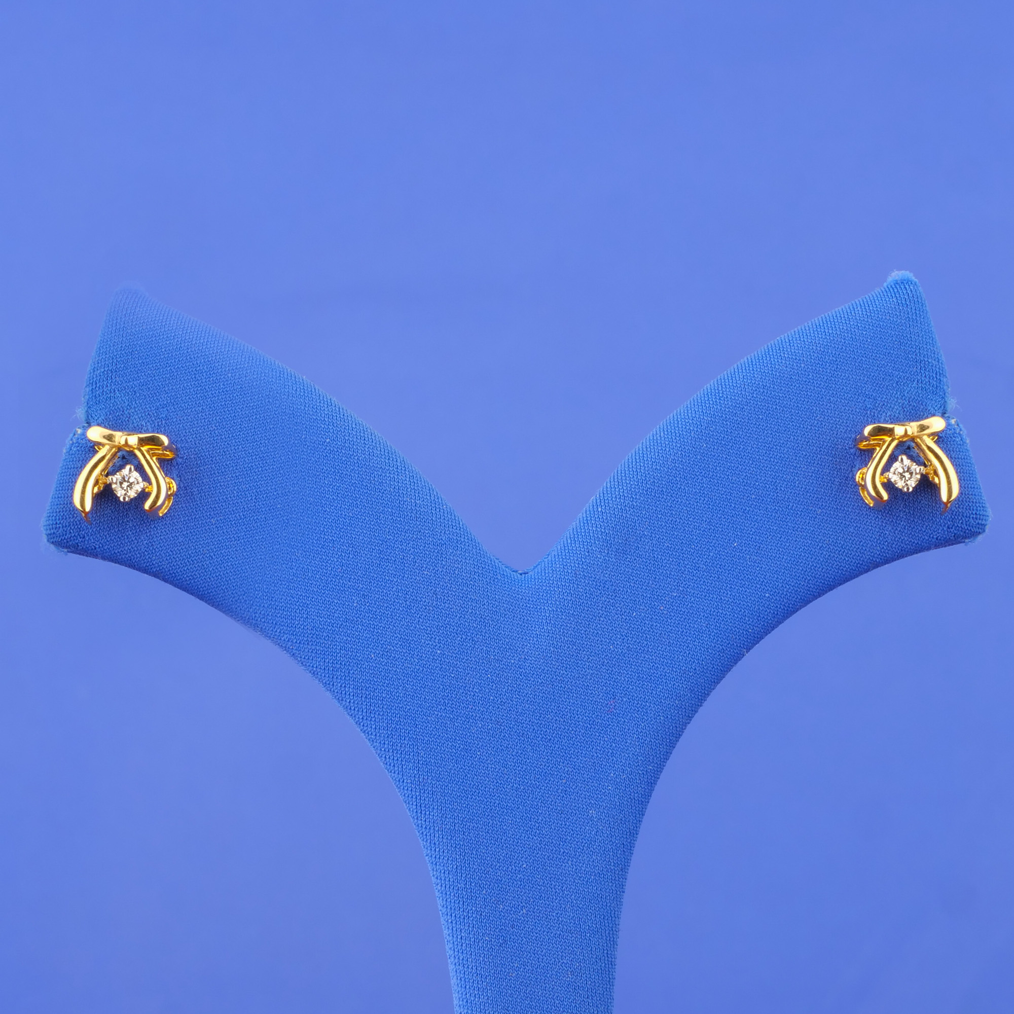 18K Yellow Gold Diamond 'Bow' Earrings