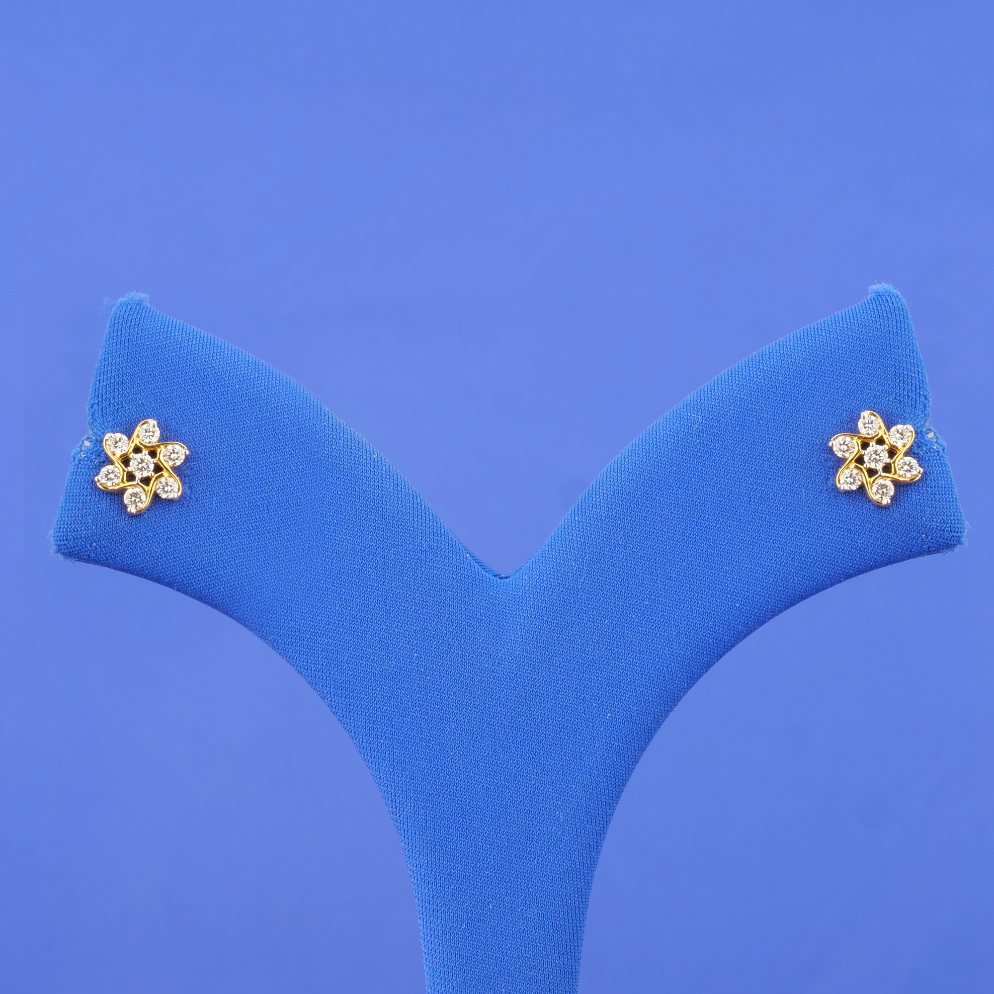 18K Yellow Gold Diamond Earrings