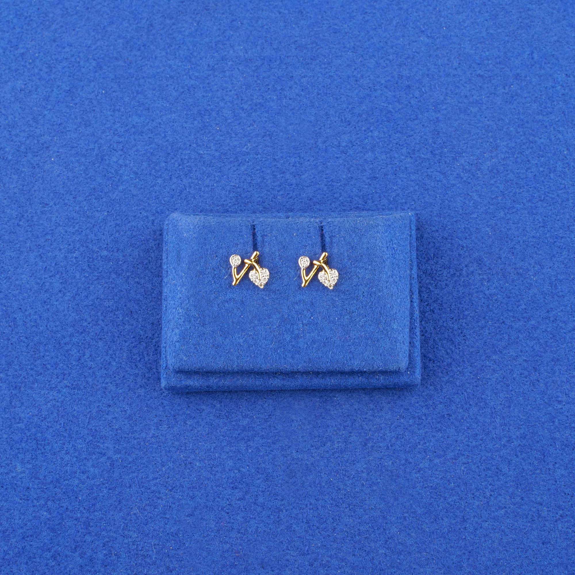 18K Yellow Gold Baby Diamond 'Bansuri' Earrings