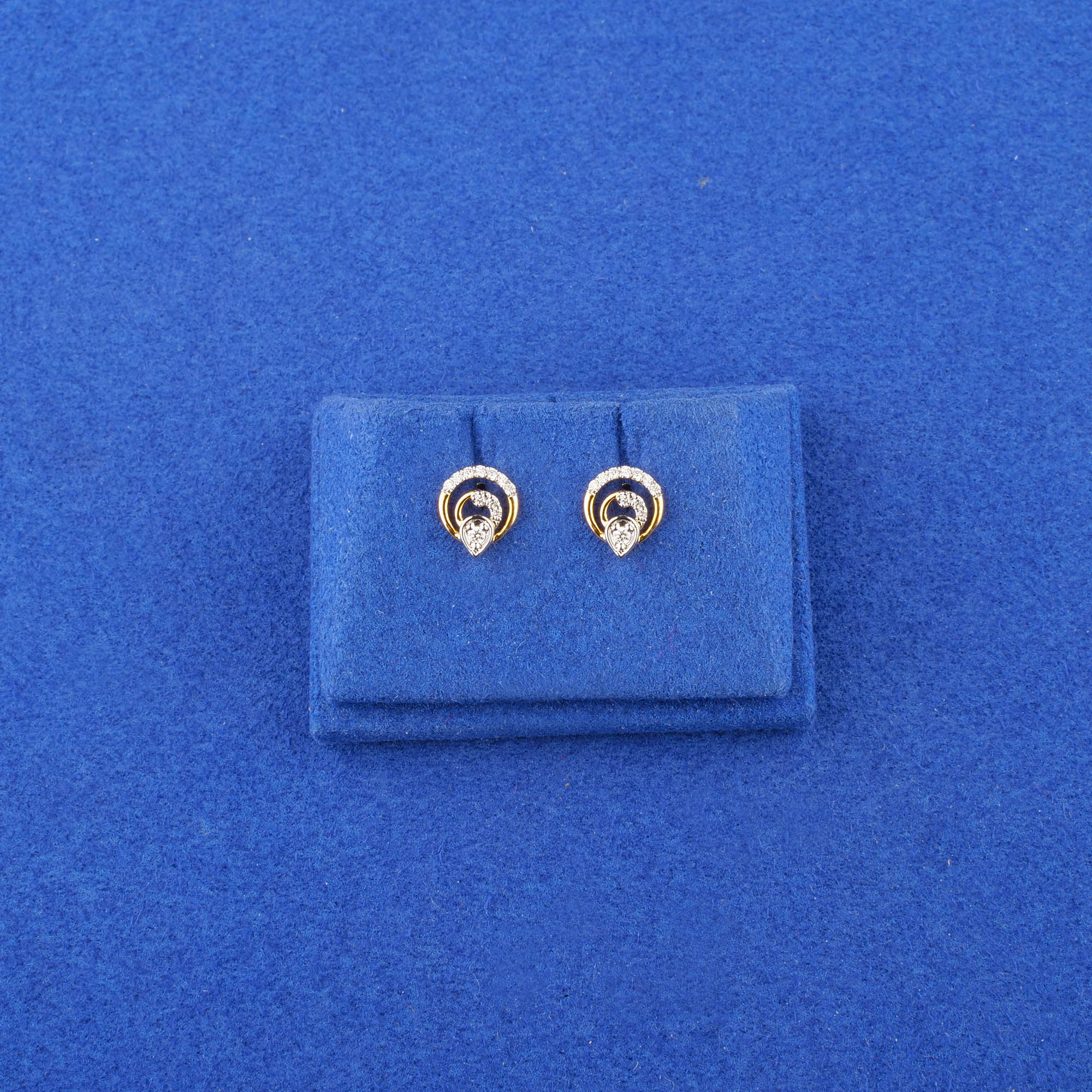 18K Yellow Gold Baby Diamond Earrings