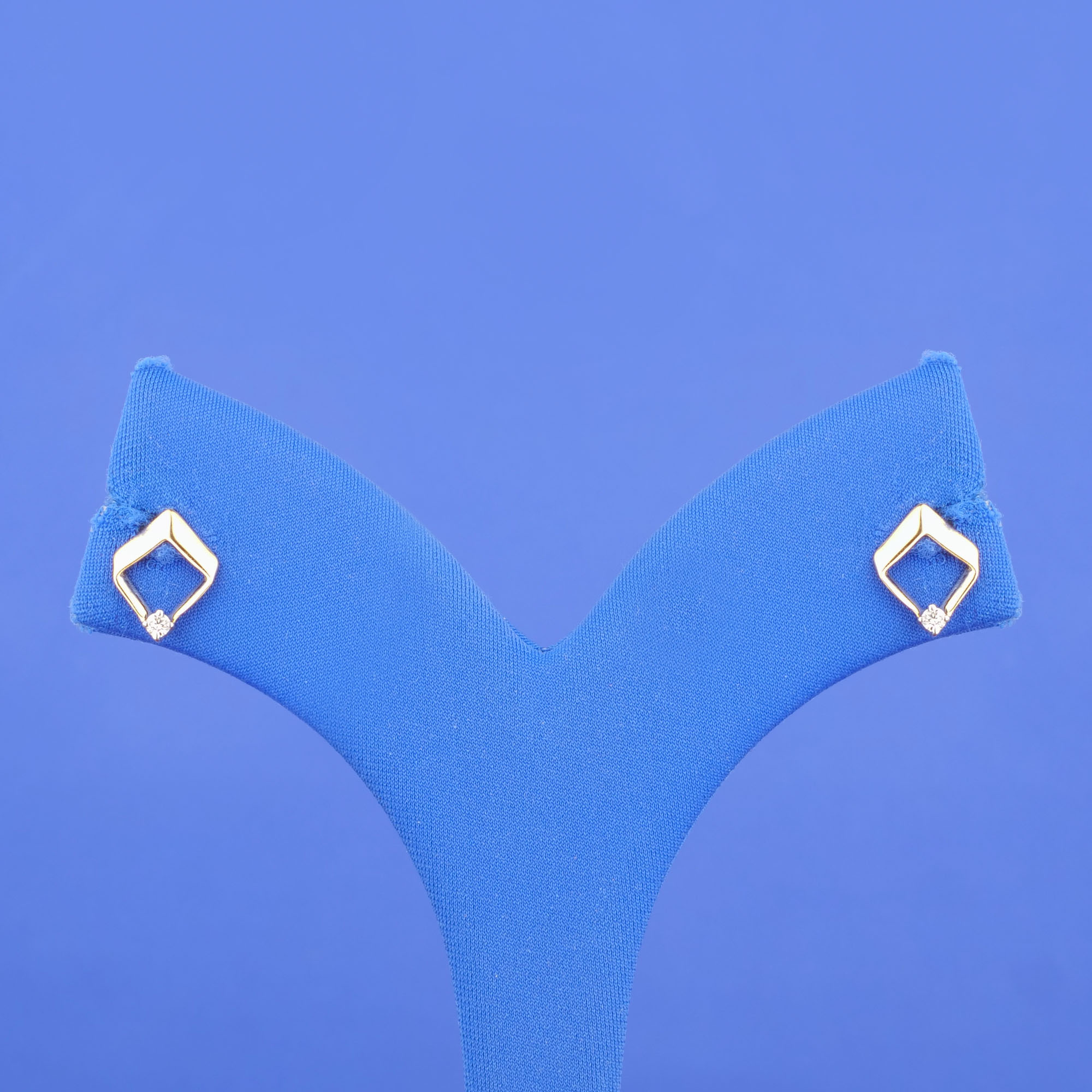 18K Yellow Gold Diamond Earrings