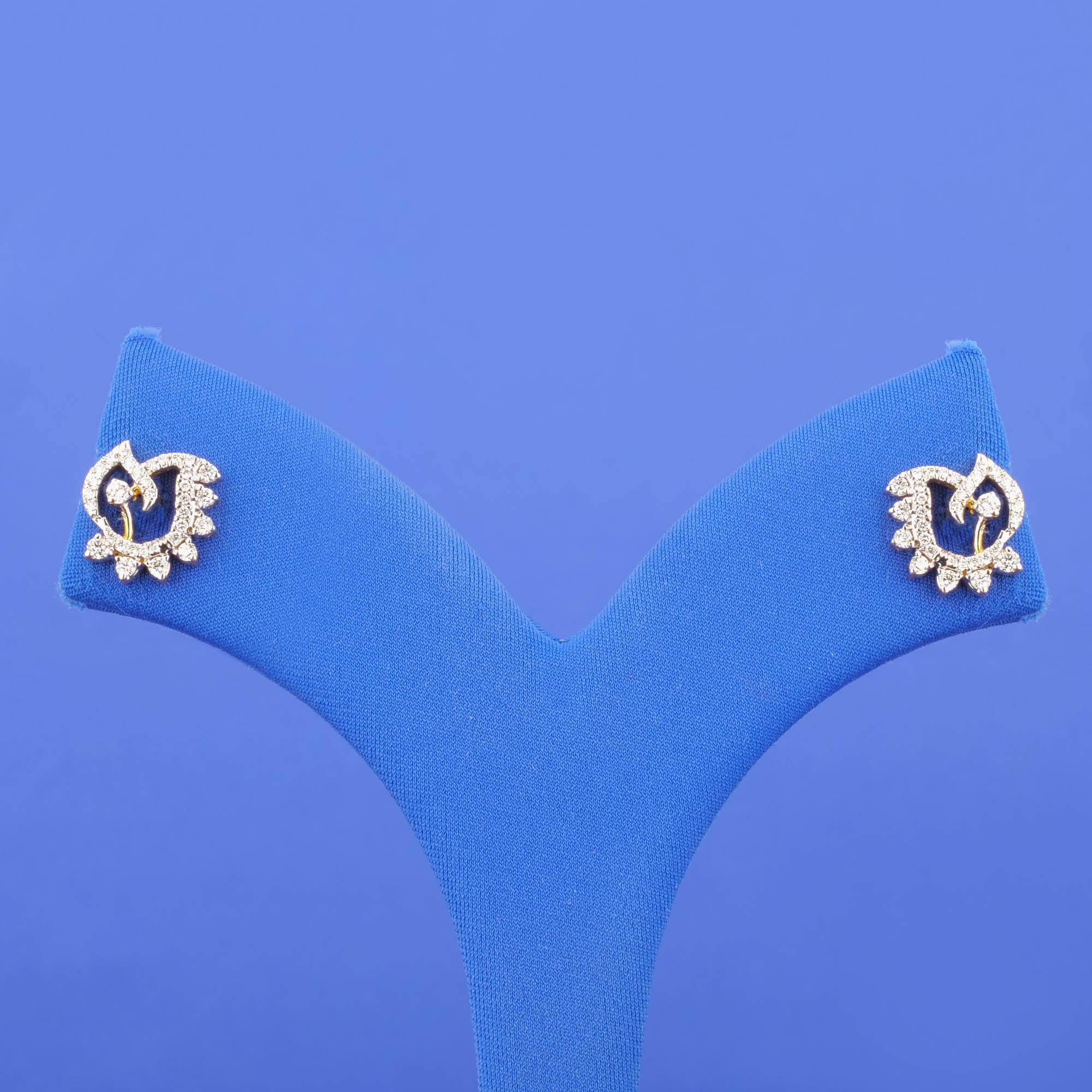 18K Yellow Gold Diamond Earrings