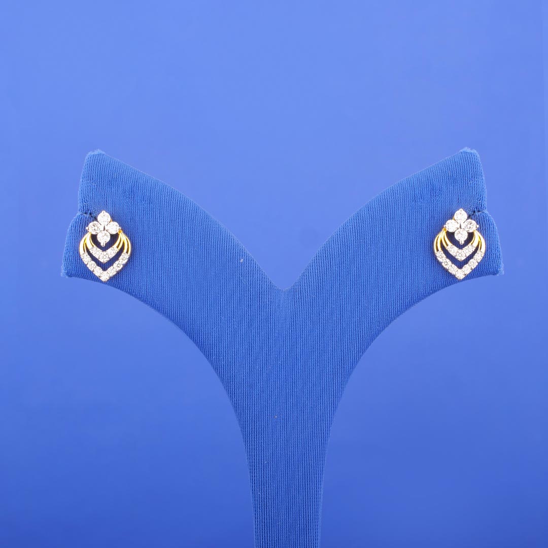 18K Yellow Gold Diamond Earrings