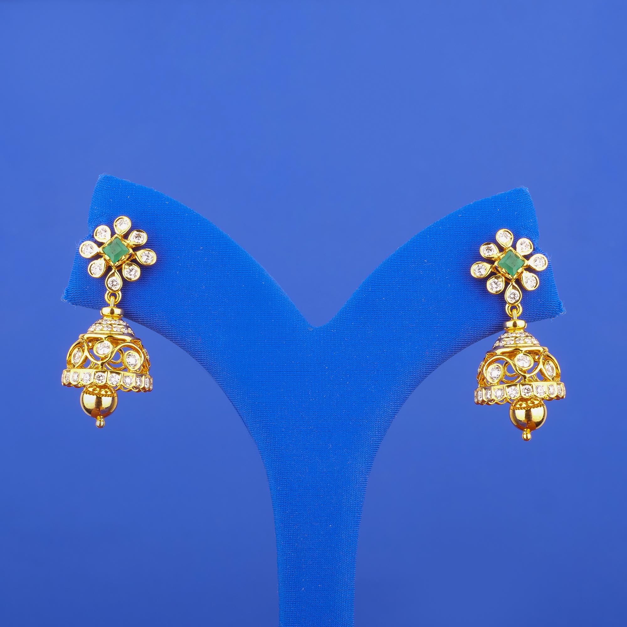 22K Diamond 'Jhumka' Earrings
