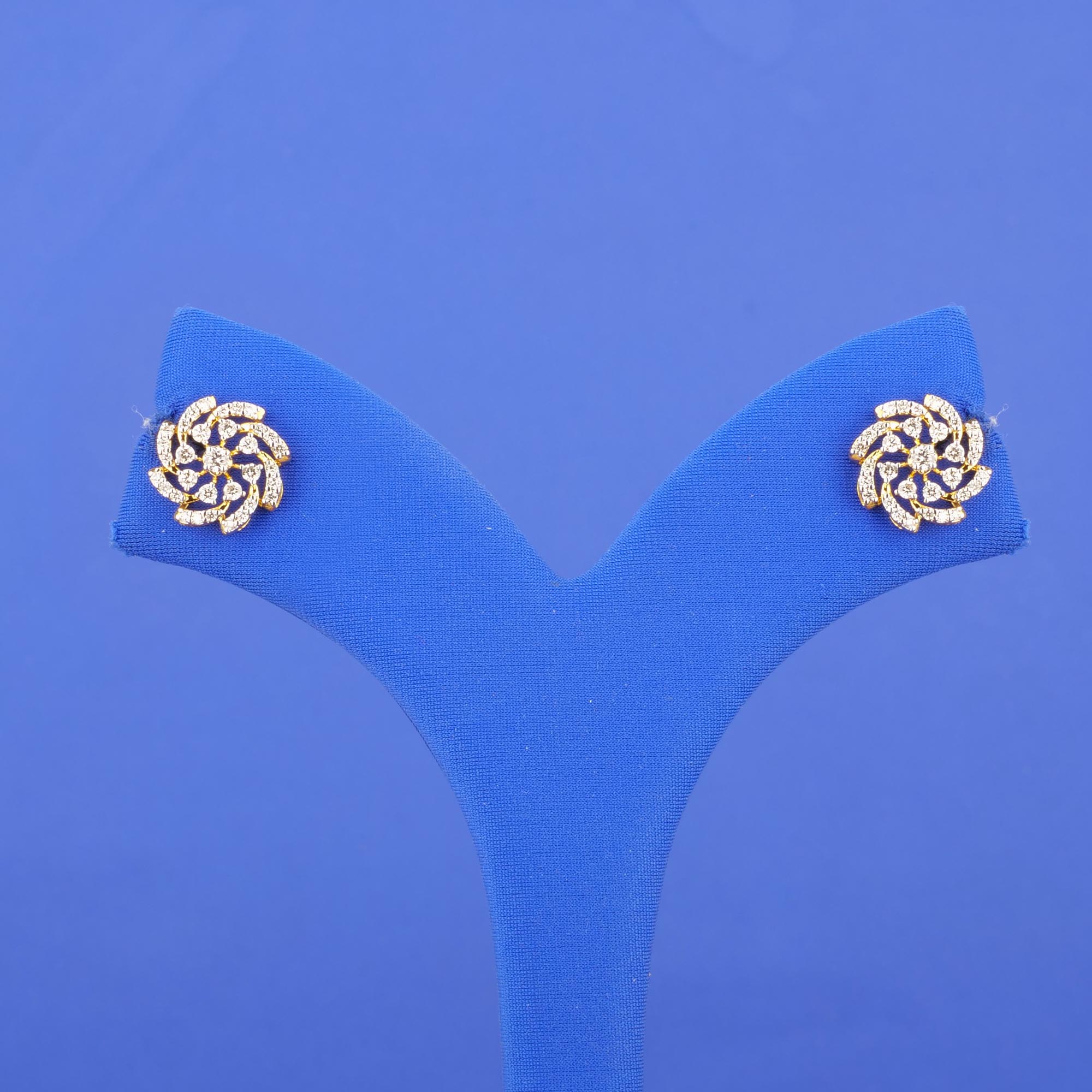 18K Yellow Gold Diamond Earrings