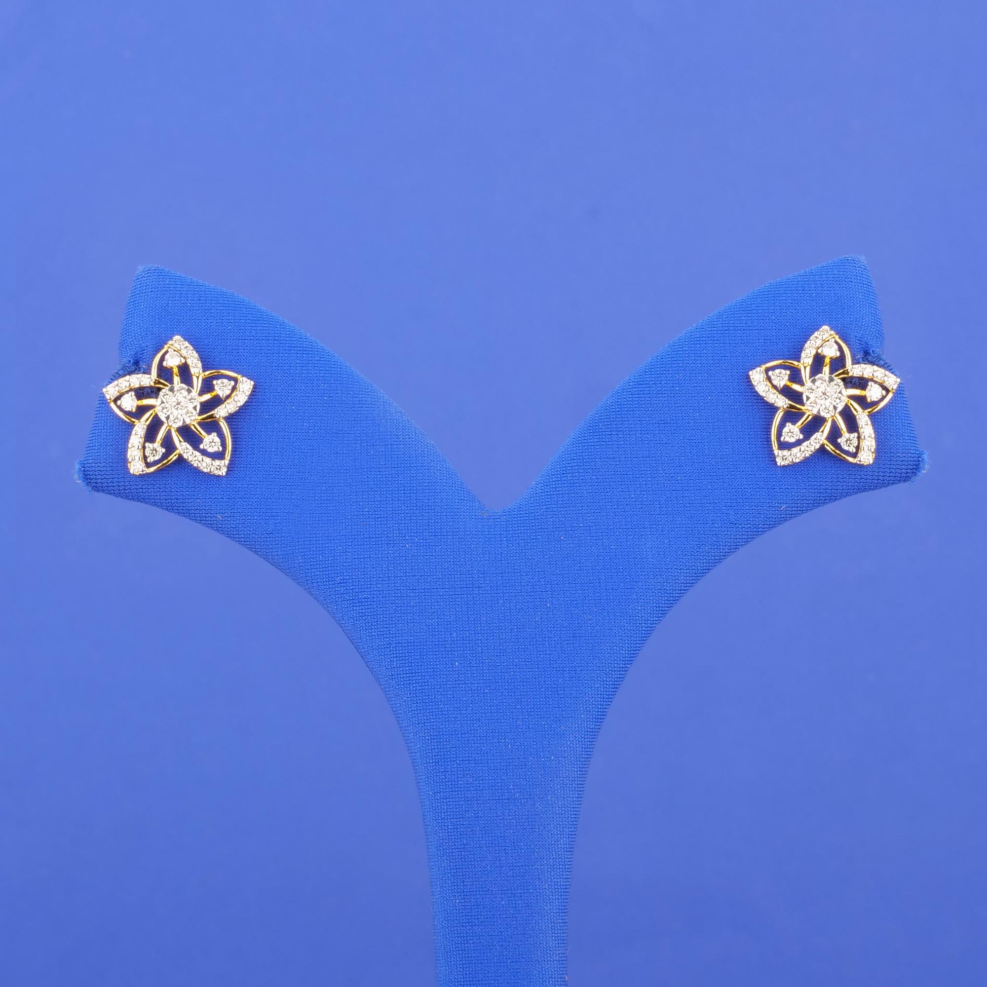18K Yellow Gold Diamond Earrings