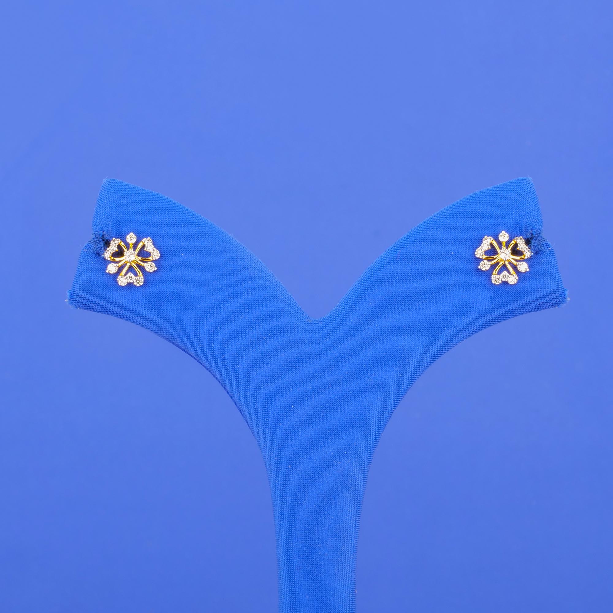 18K Yellow Gold Diamond Earrings