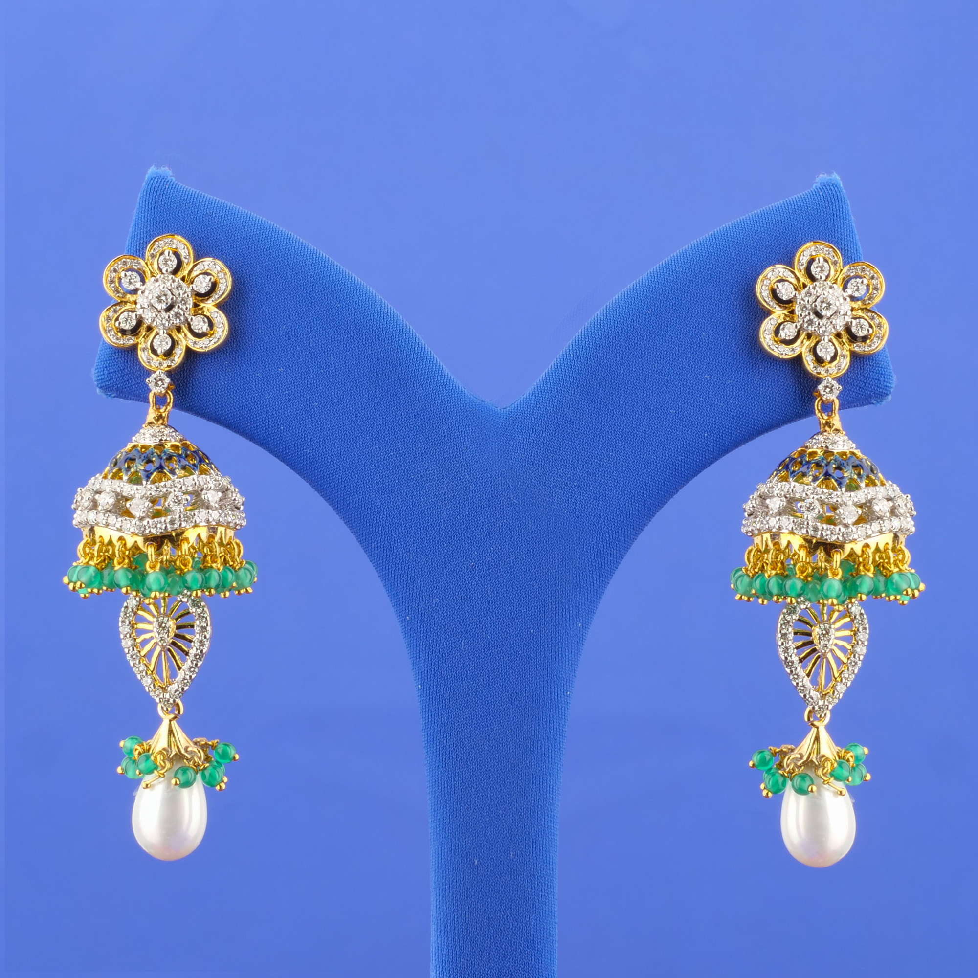 Handmade 18K Yellow Gold Diamond Earrings