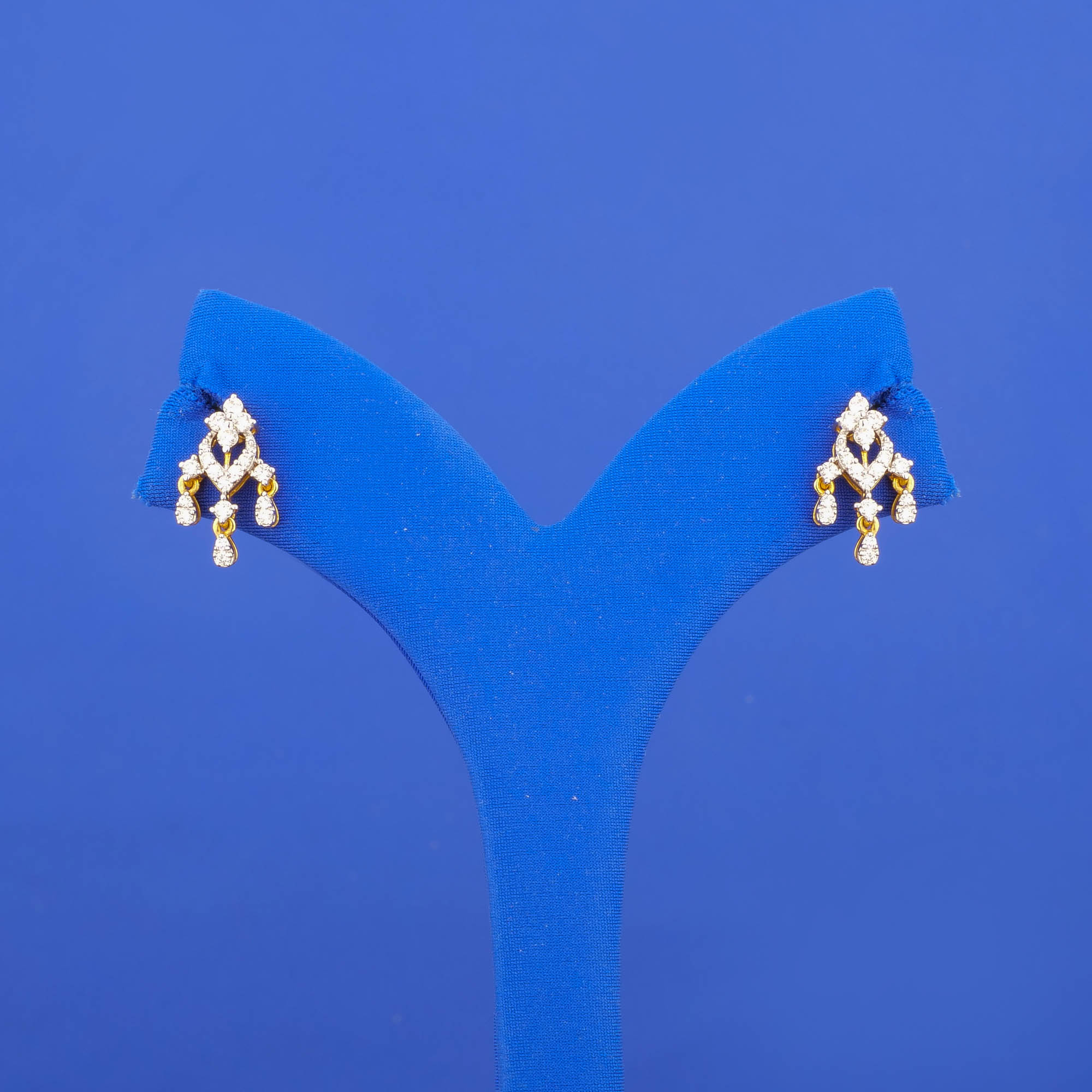 18K Yellow Gold Diamond Earrings