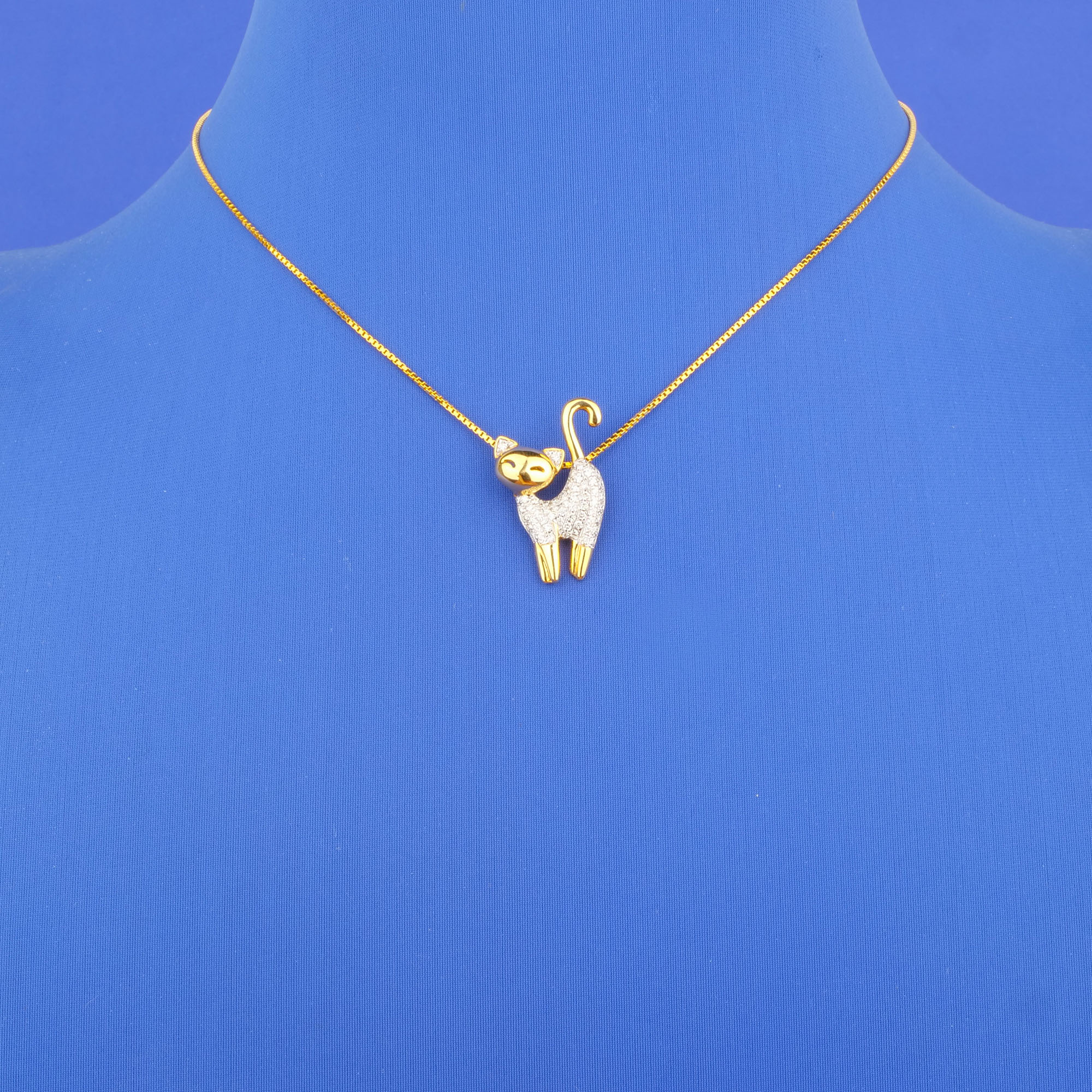18K Yellow Gold Diamond 'Cat' Necklace