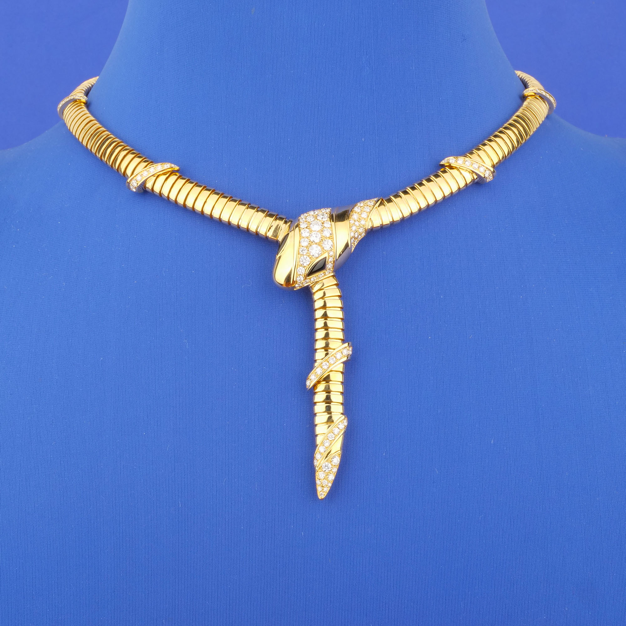 18K Yellow Gold Diamond Necklace