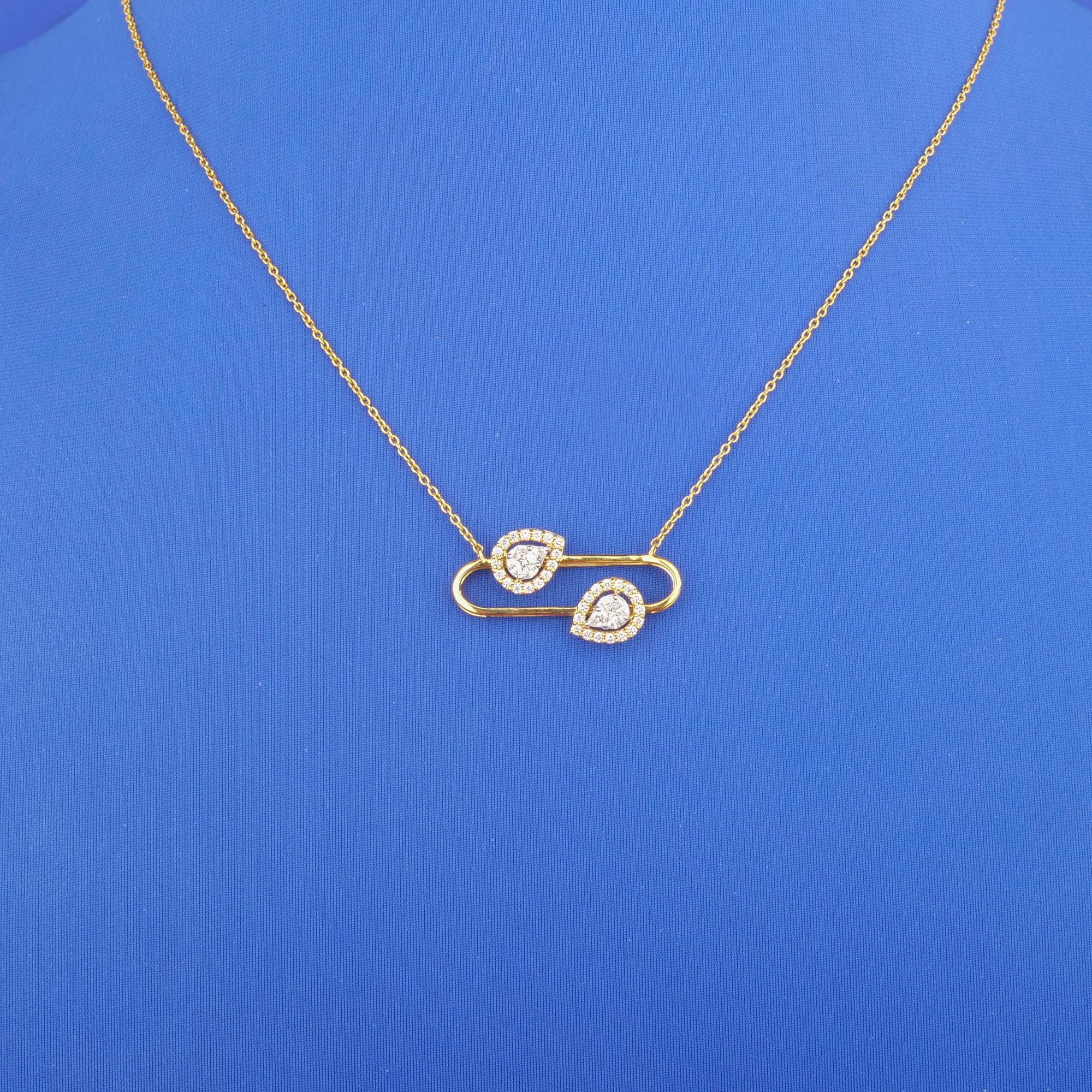 18K Yellow Gold Diamond Necklace