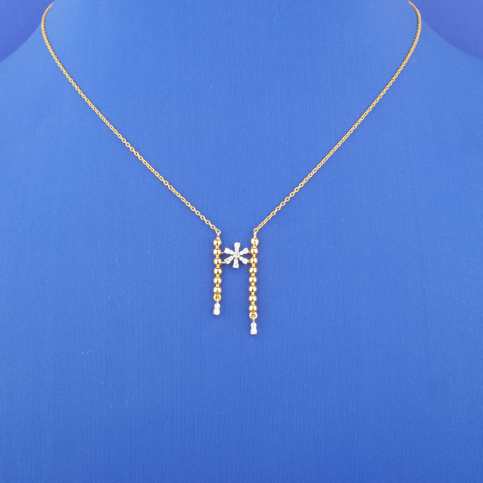 18K Yellow Gold Diamond Necklace