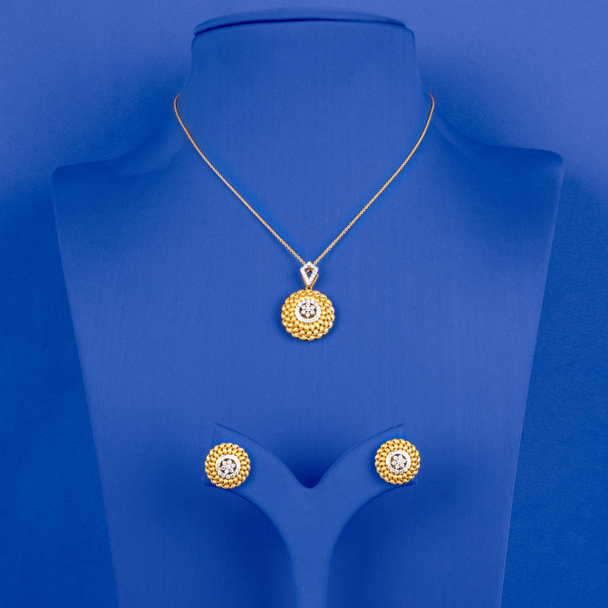 Twilight Treasures: 18K Yellow Gold Diamond Pendant and Earrings Set (Chain not included)