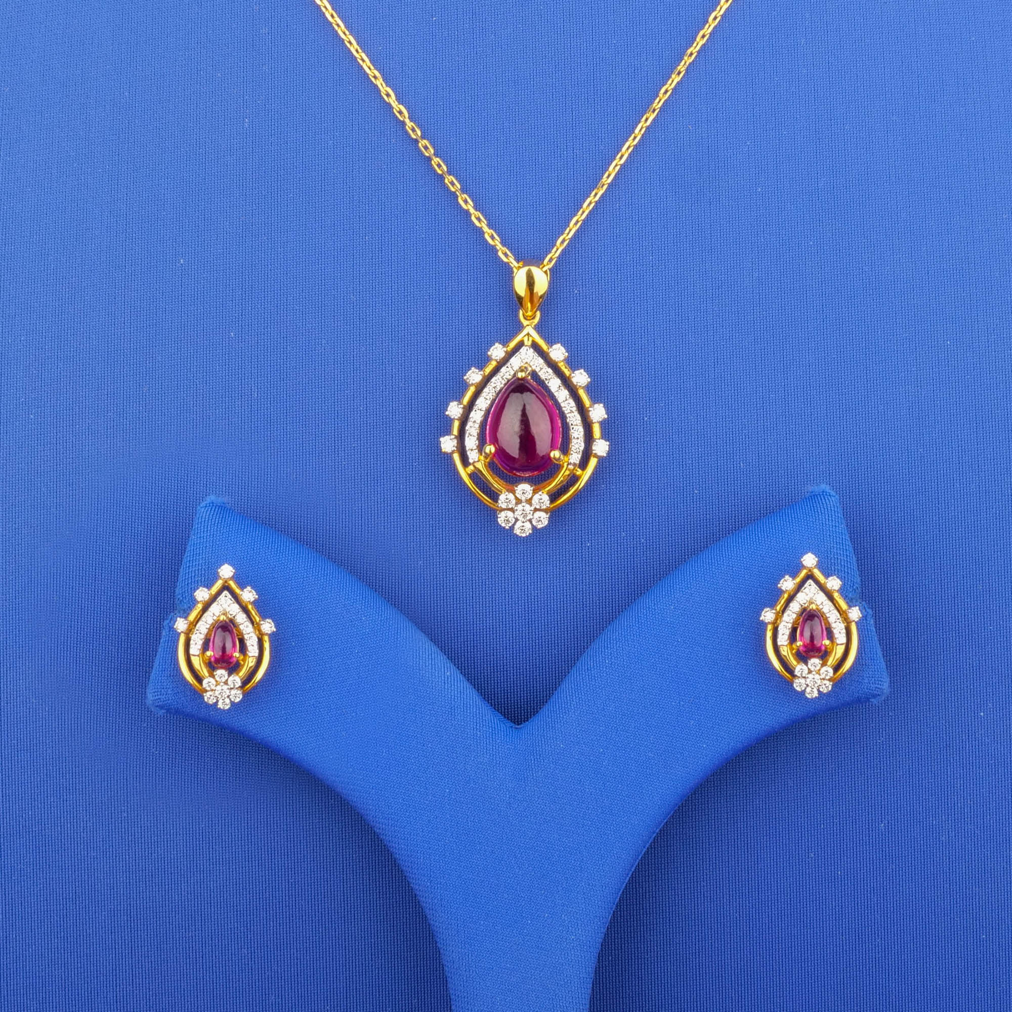 18K Yellow Gold Diamond Pendant and Earrings Set (chain not included)