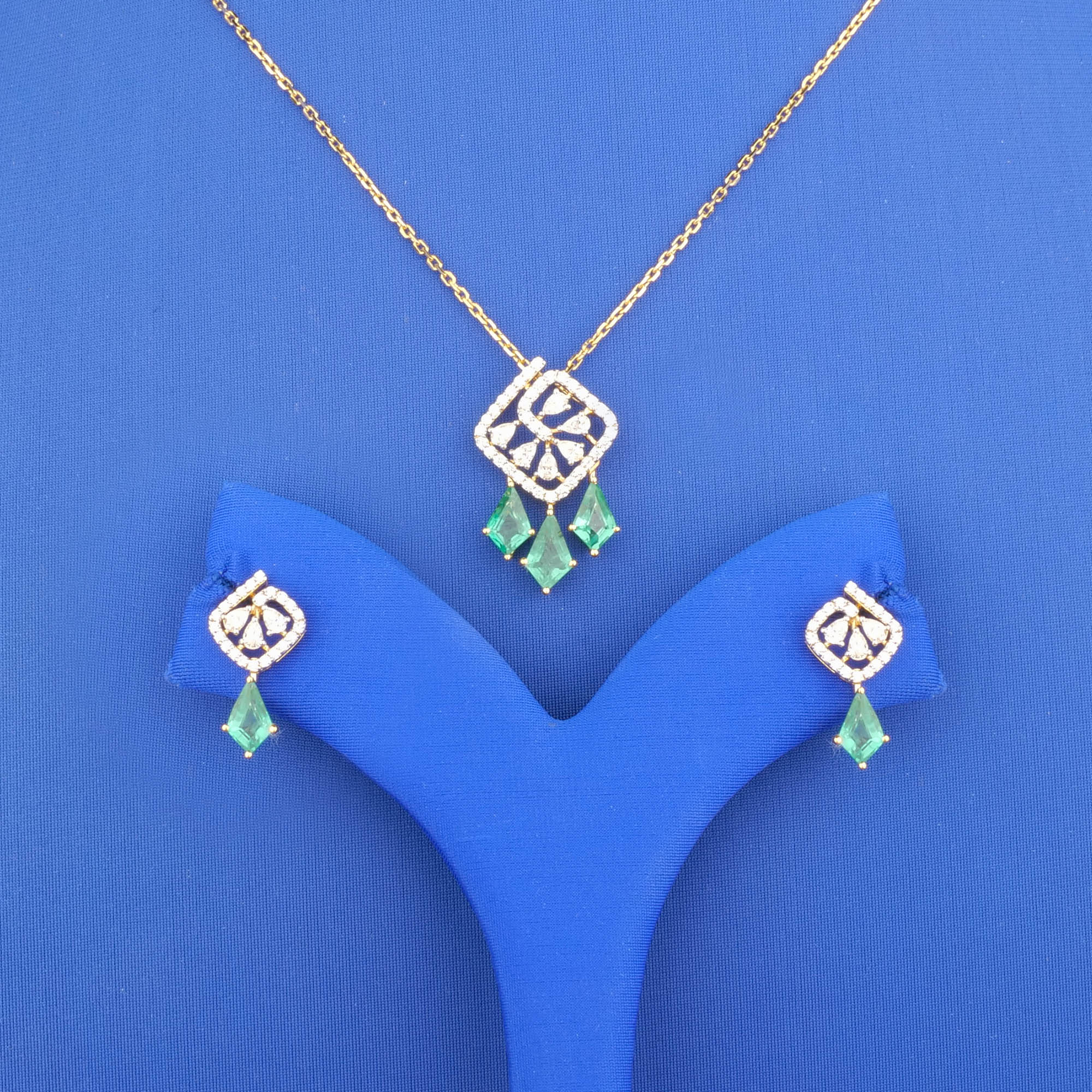 18K Yellow Gold Diamond Emerald Pendant and Earrings Set (chain not included)