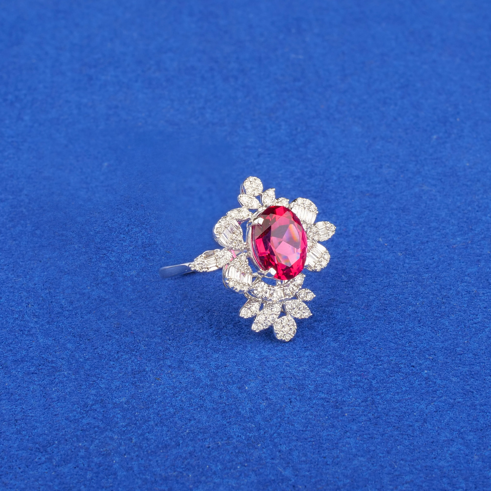 18K White Gold Diamond Ring w/ Red Stones