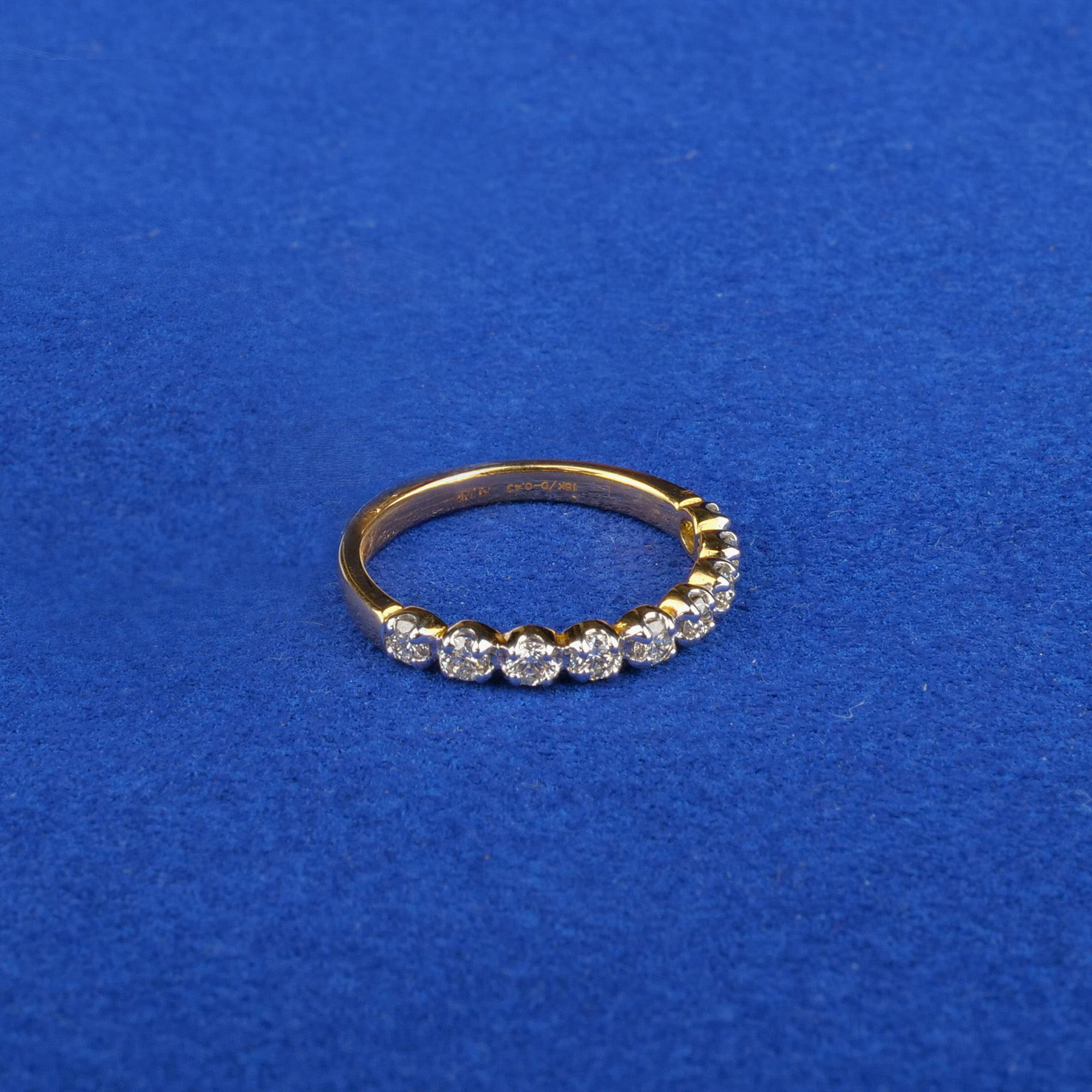18K Yellow Gold Diamond Ring