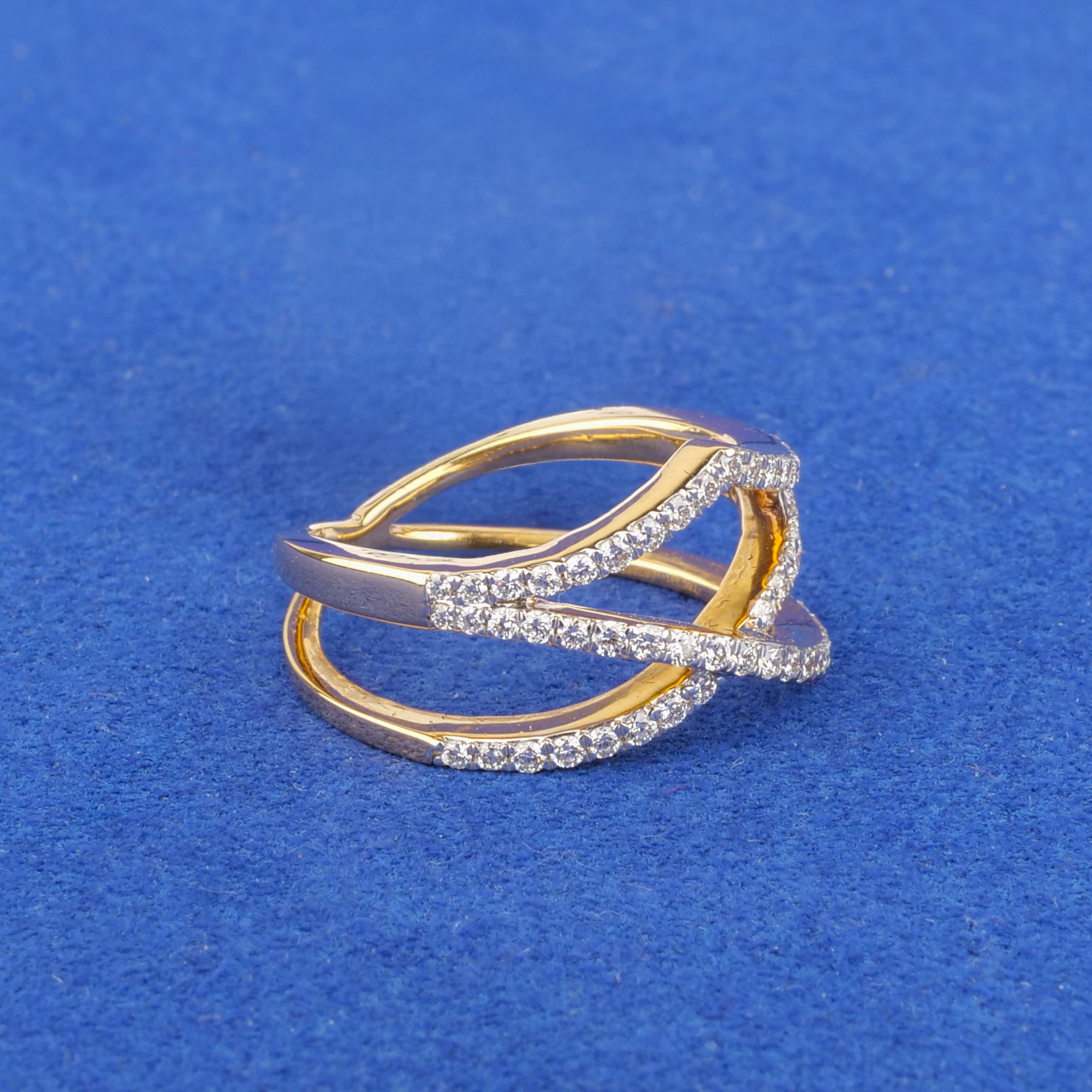 18K Yellow Gold Diamond Ring