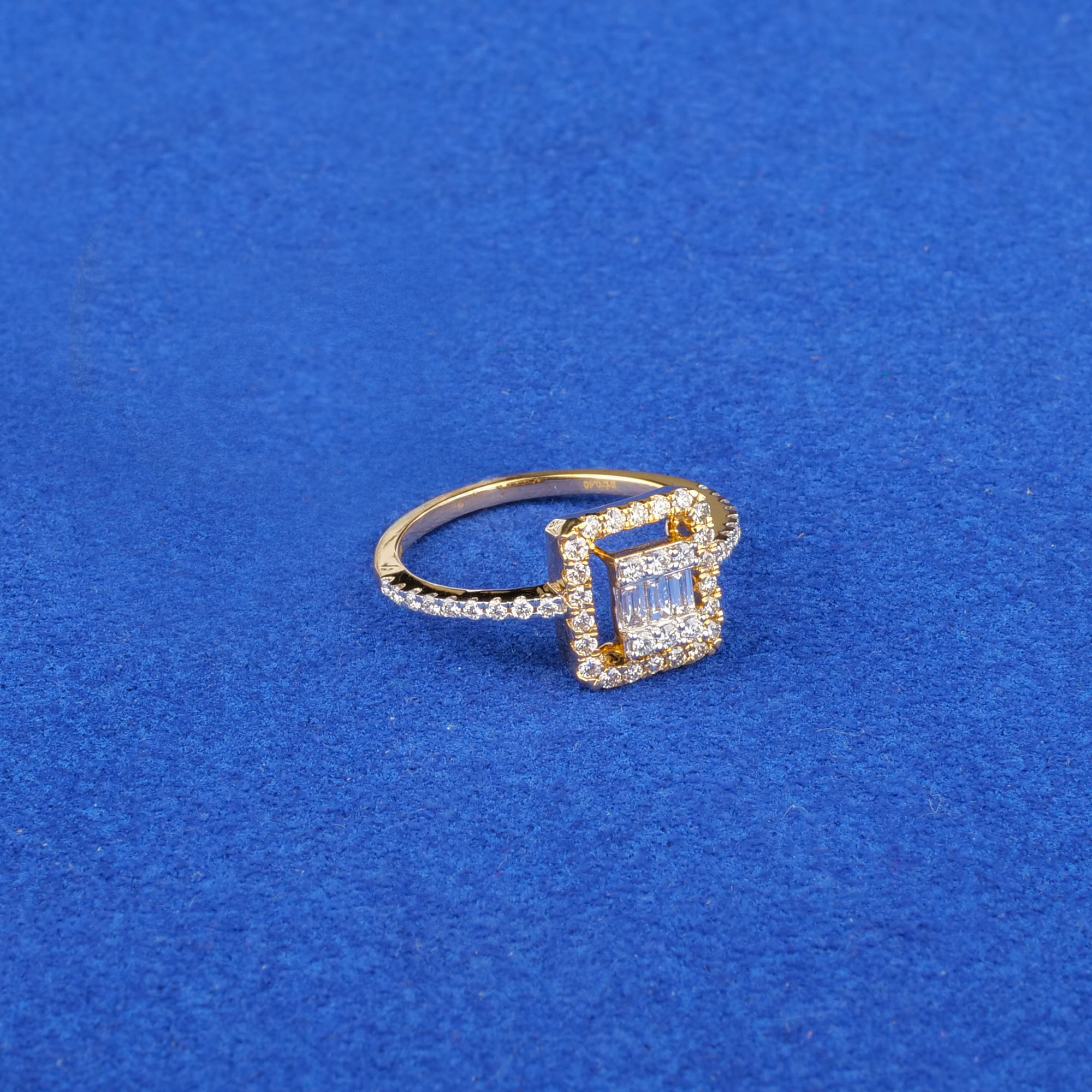 18K Yellow Gold Diamond Ring