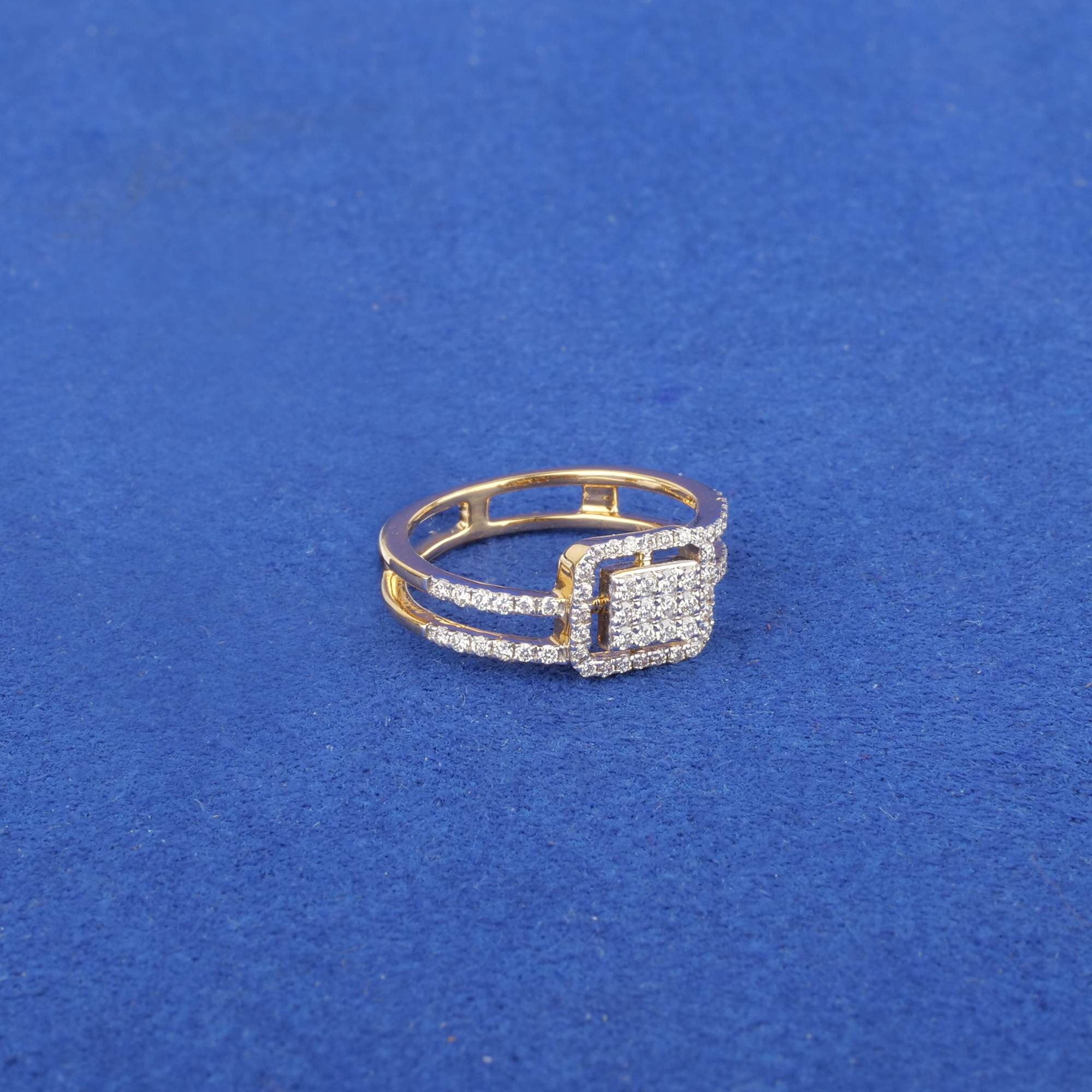 18K Yellow Gold Diamond Ring