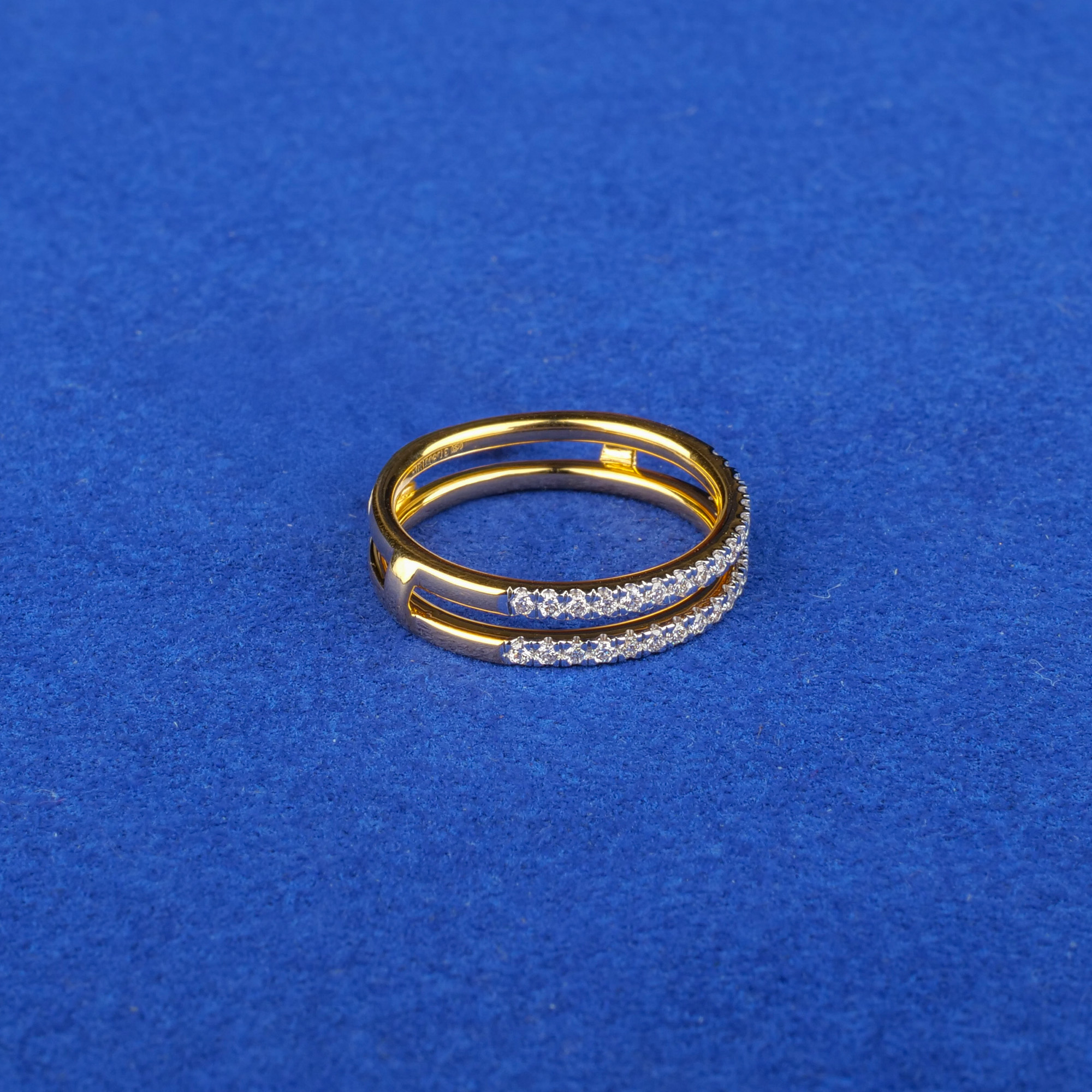 18K Yellow Gold Diamond Ring