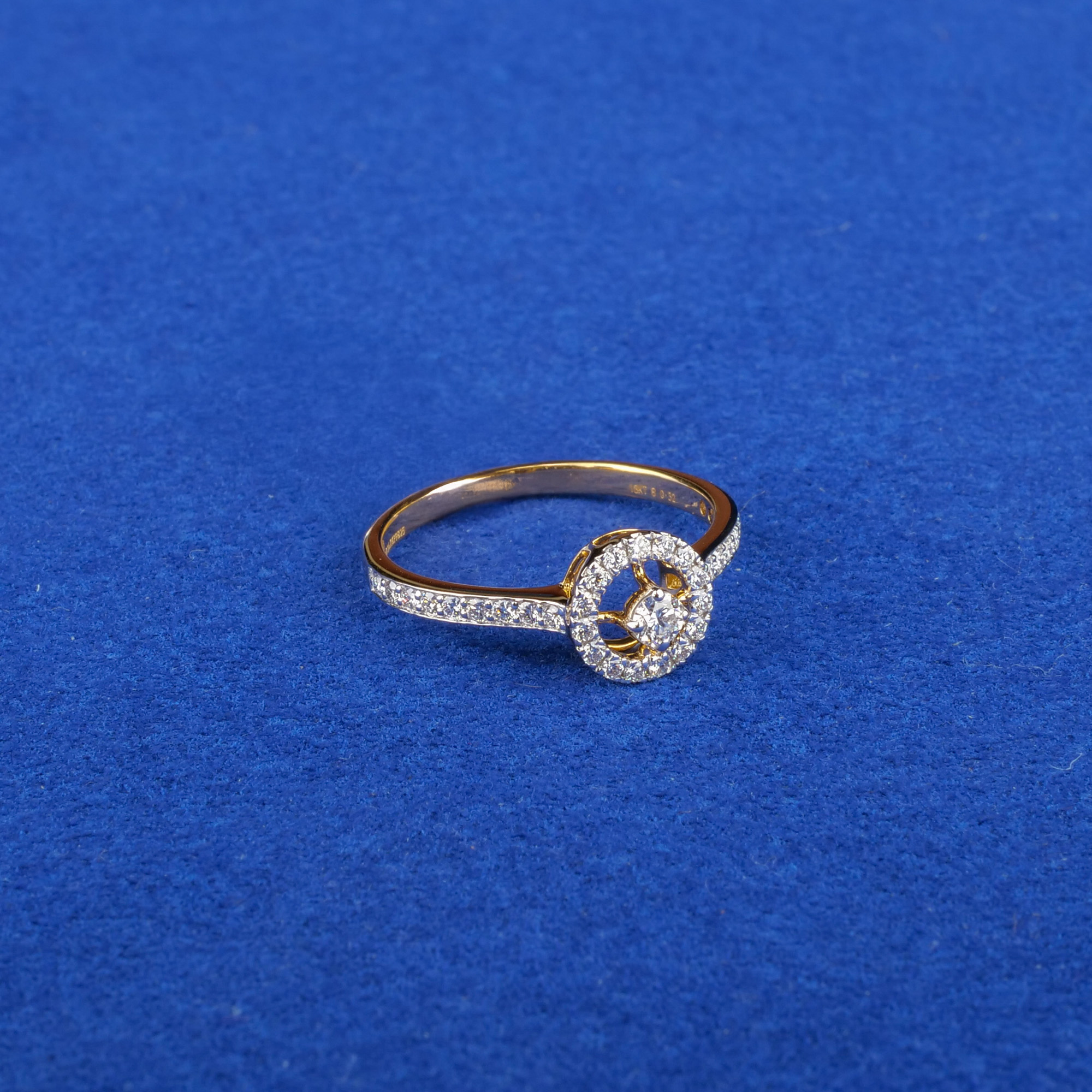 18K Yellow Gold Diamond Ring