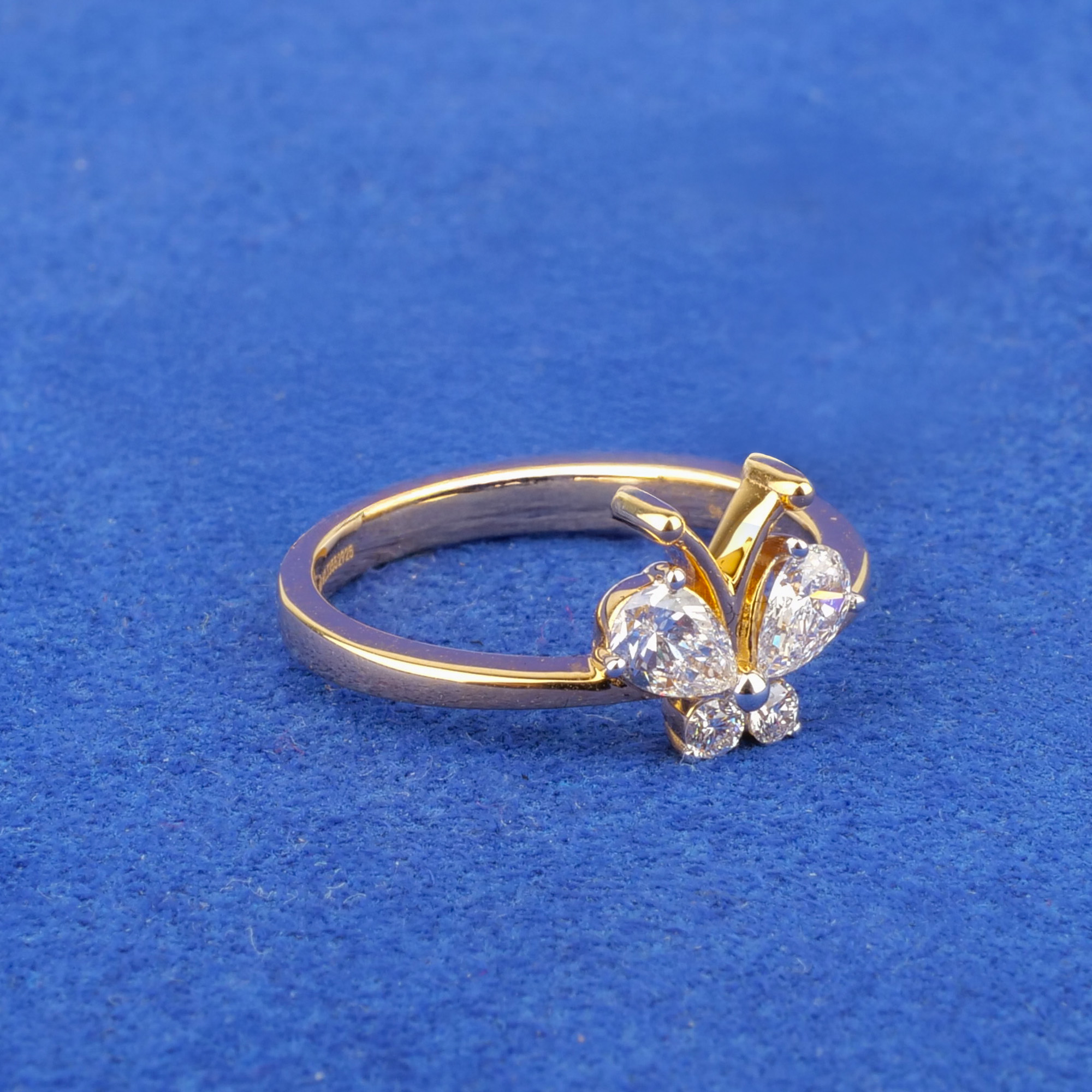 18K Yellow Gold Diamond 'Butterfly' Ring